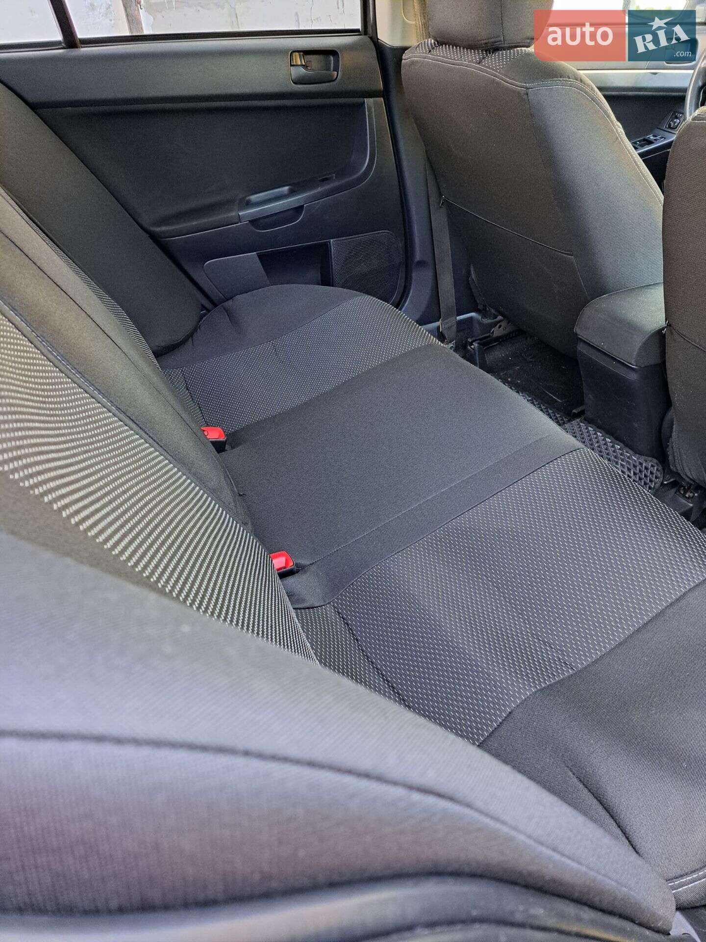 Mitsubishi Lancer 2008 VIN JMBSNCY2A8U013060 фото оголошення 4 з 13