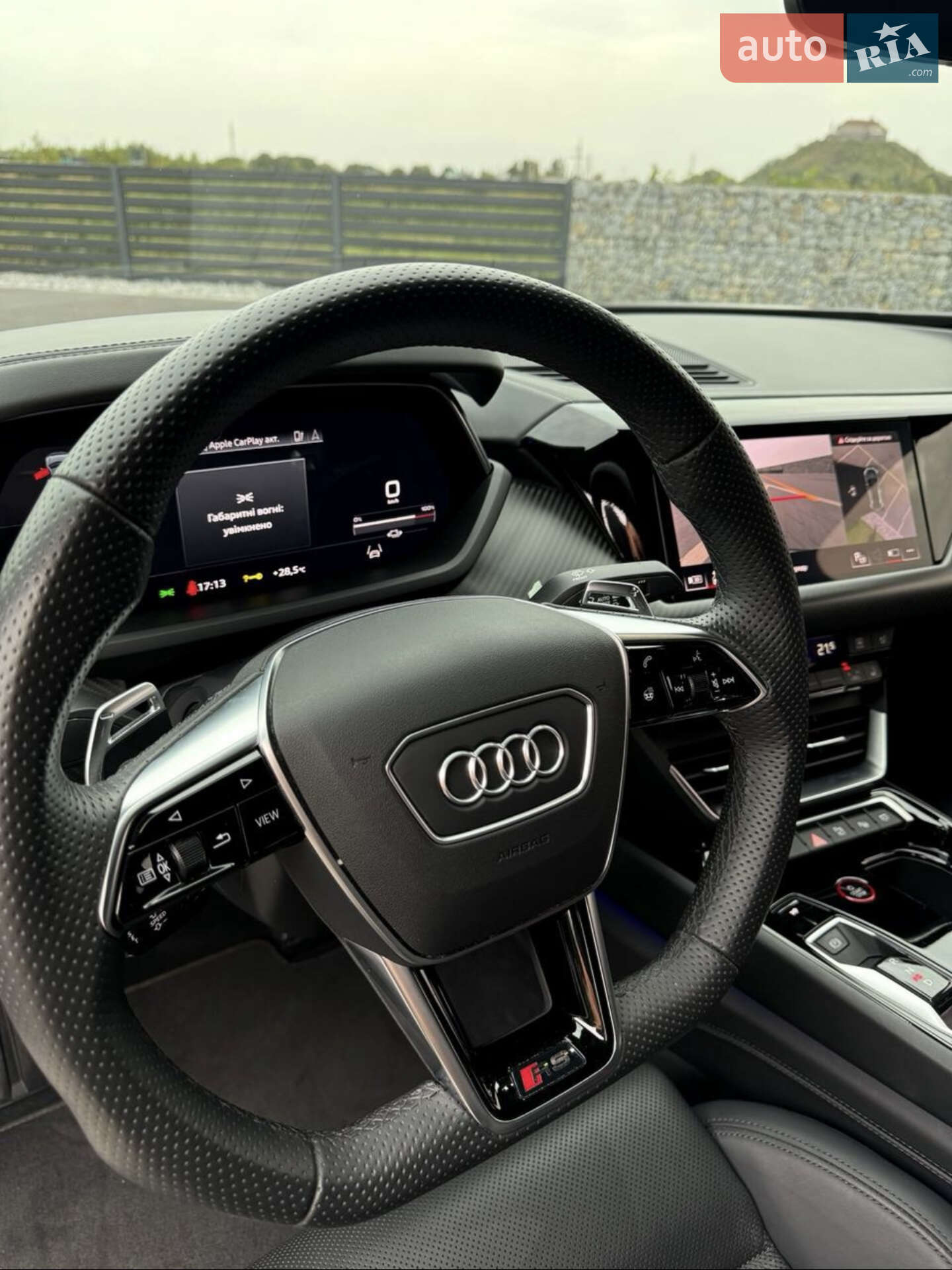 Audi RS e-tron GT 2022 VIN WAUBHBFW3P7900933 фото оголошення 10 з 27