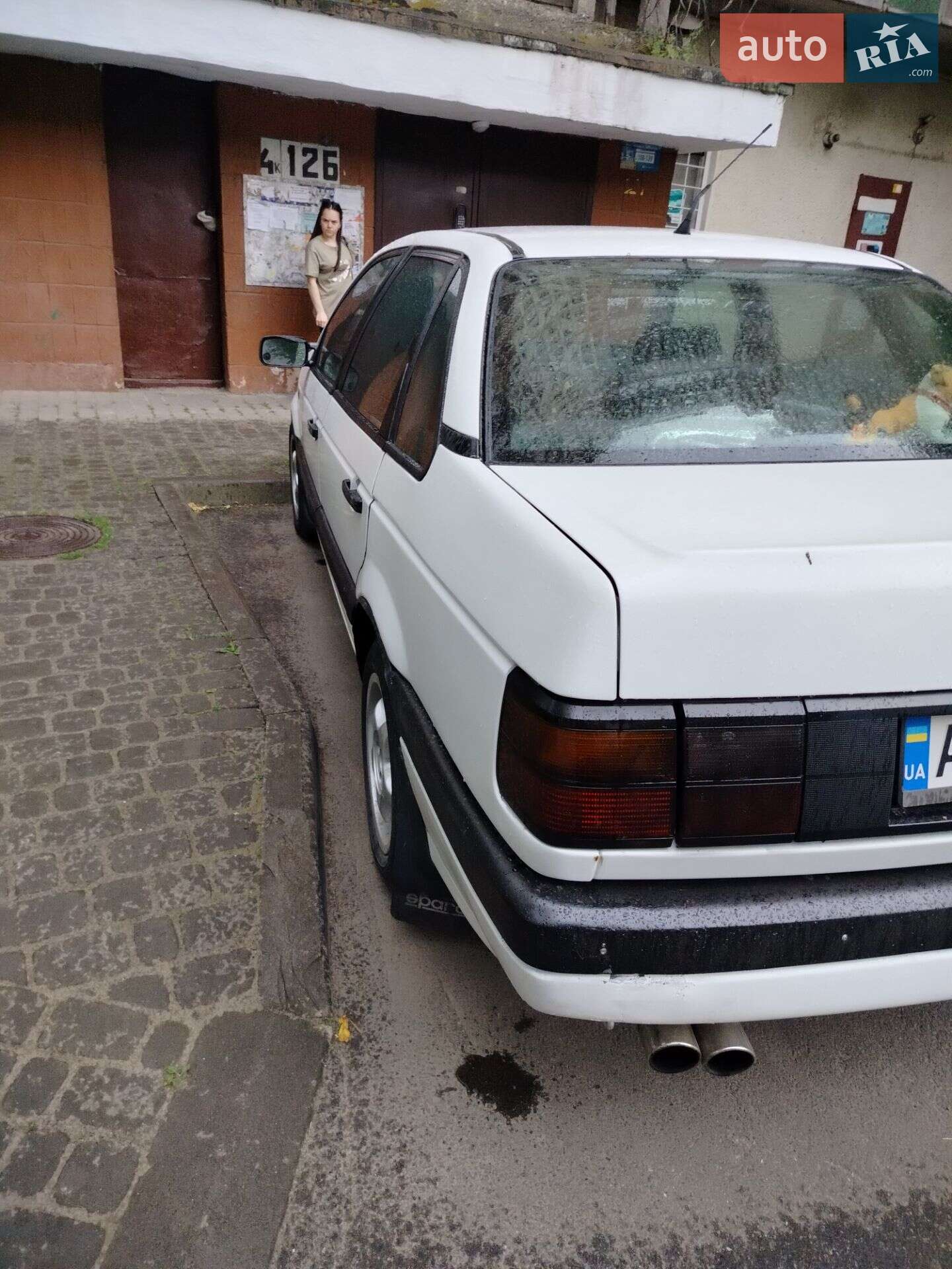 Volkswagen Passat 1990 VIN WVWZZZ31ZKB111205 фото оголошення 3 з 11