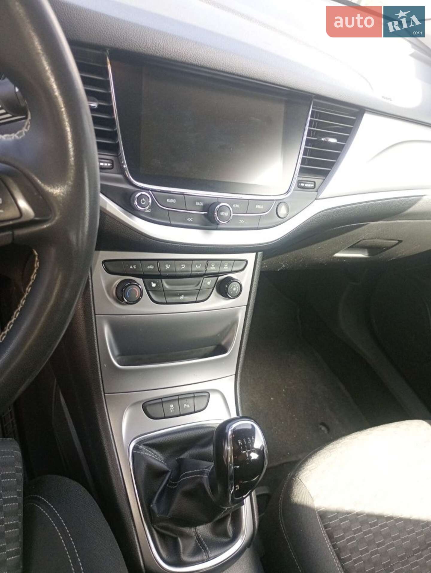 Opel Astra 2017 VIN W0VBD8EK3H8100618 фото оголошення 4 з 8