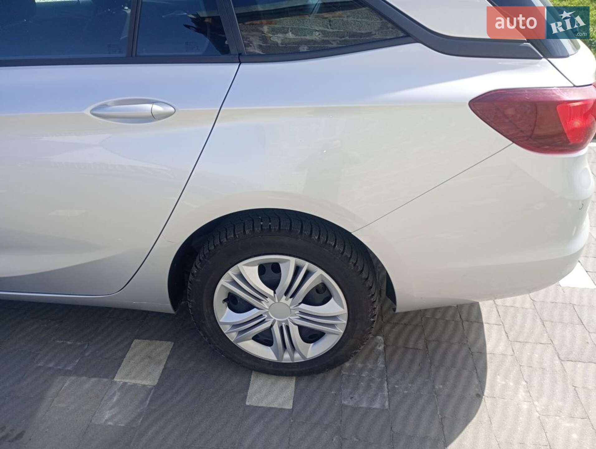 Opel Astra 2017 VIN W0VBD8EK3H8100618 фото оголошення 7 з 8