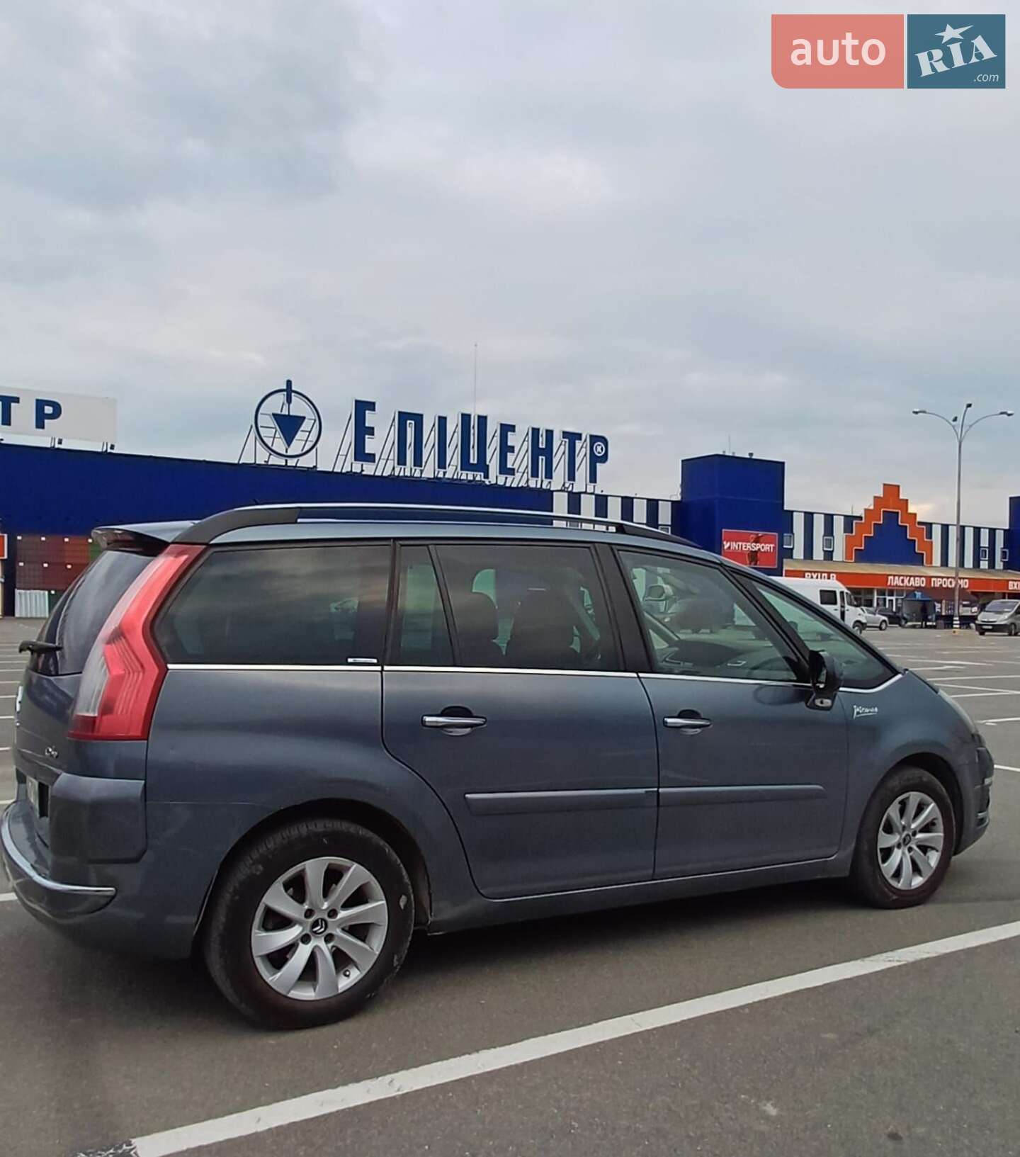 Citroen C4 Picasso 2012 VIN VF7UARHB8CJ605569 фото оголошення 3 з 18