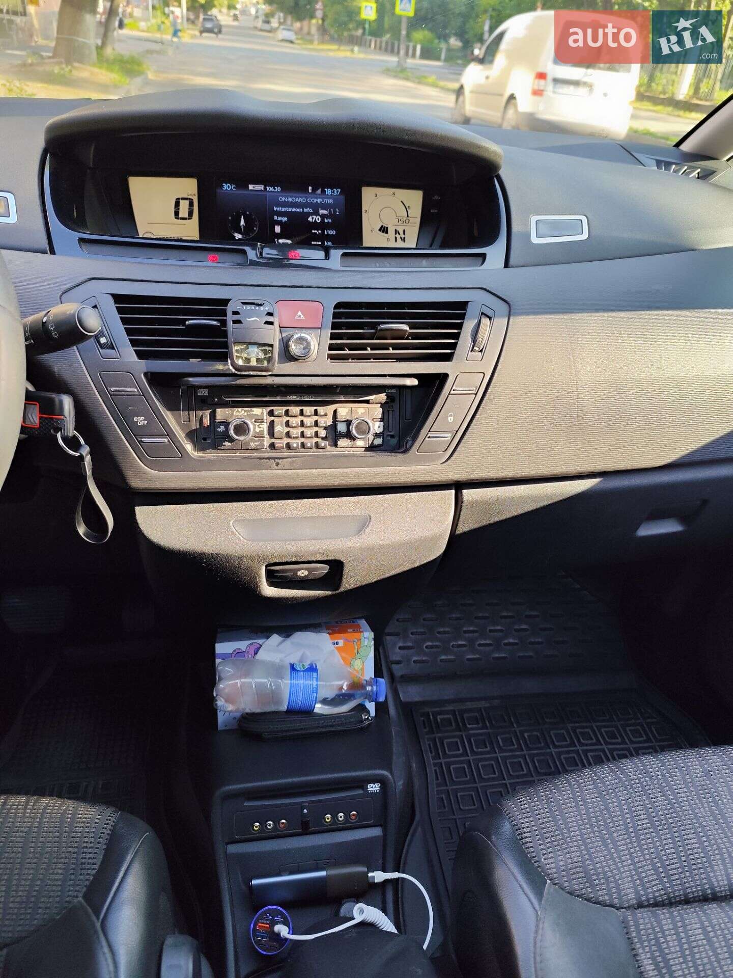 Citroen C4 Picasso 2012 VIN VF7UARHB8CJ605569 фото оголошення 9 з 18