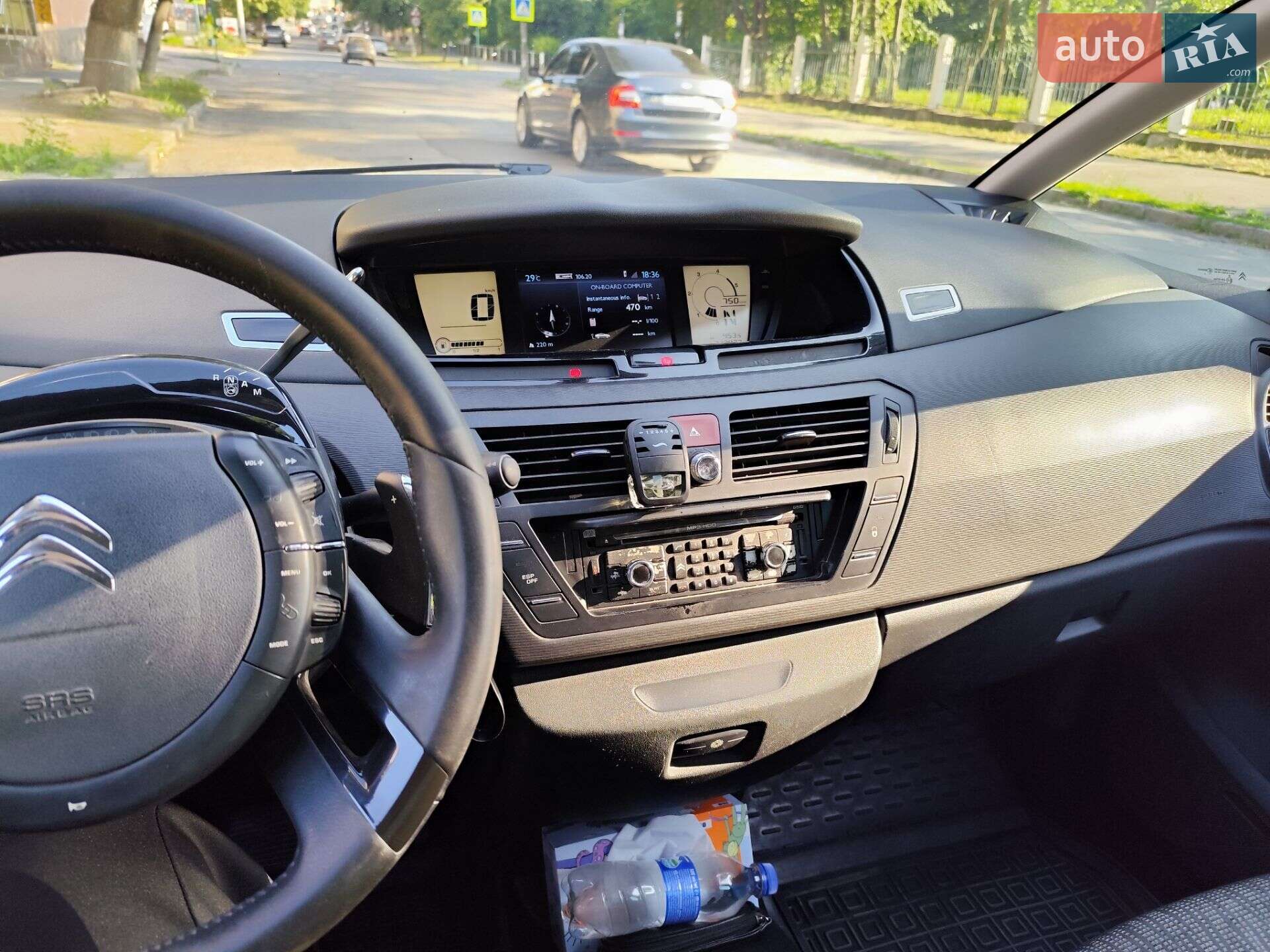 Citroen C4 Picasso 2012 VIN VF7UARHB8CJ605569 фото оголошення 8 з 18