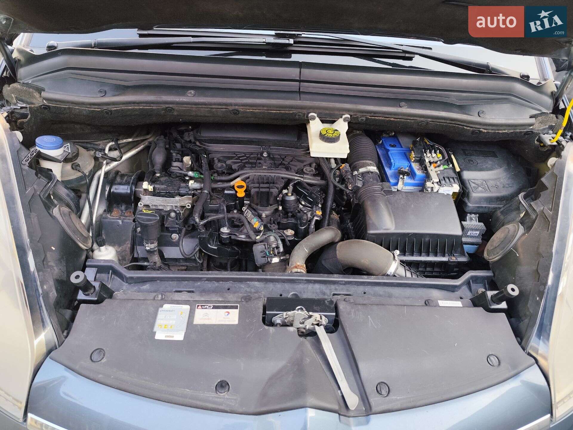 Citroen C4 Picasso 2012 VIN VF7UARHB8CJ605569 фото оголошення 18 з 18