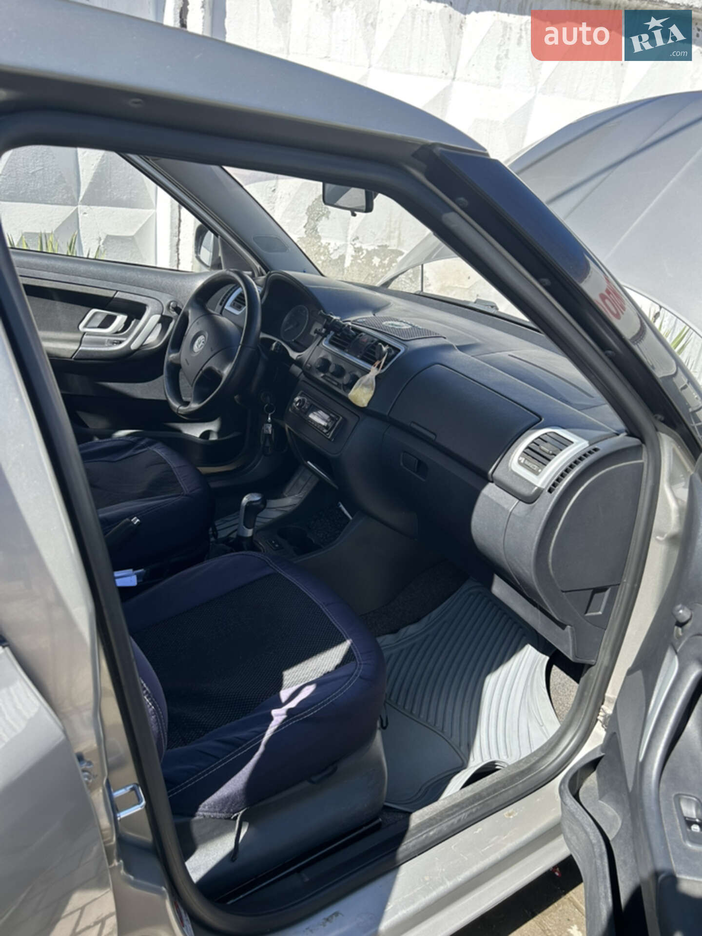 Skoda Fabia 2008 VIN Y6UBC45J28B504459 фото оголошення 20 з 27