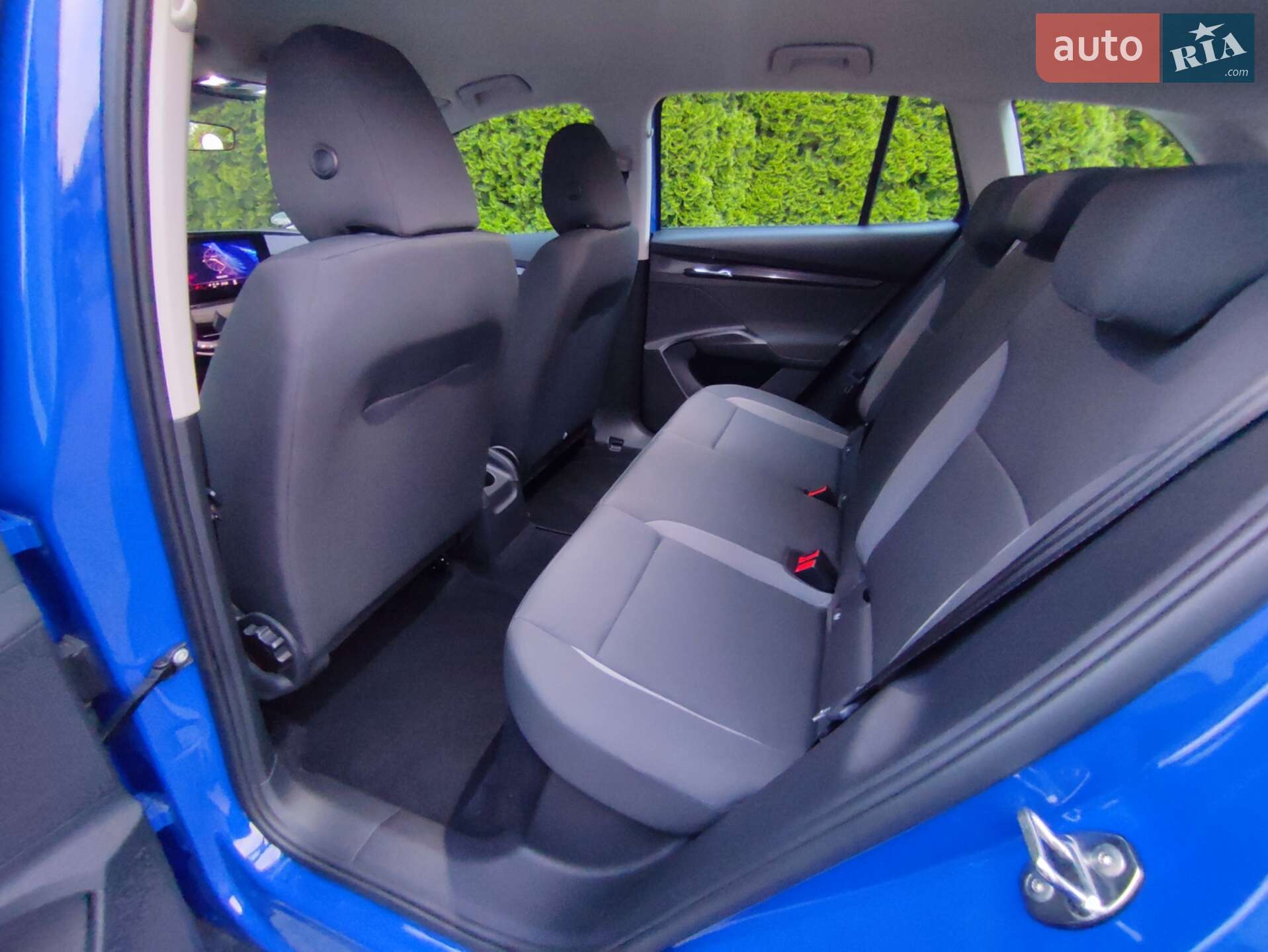Skoda Enyaq iV 2022 VIN TMBJA7NY0NF052709 фото оголошення 2 з 13