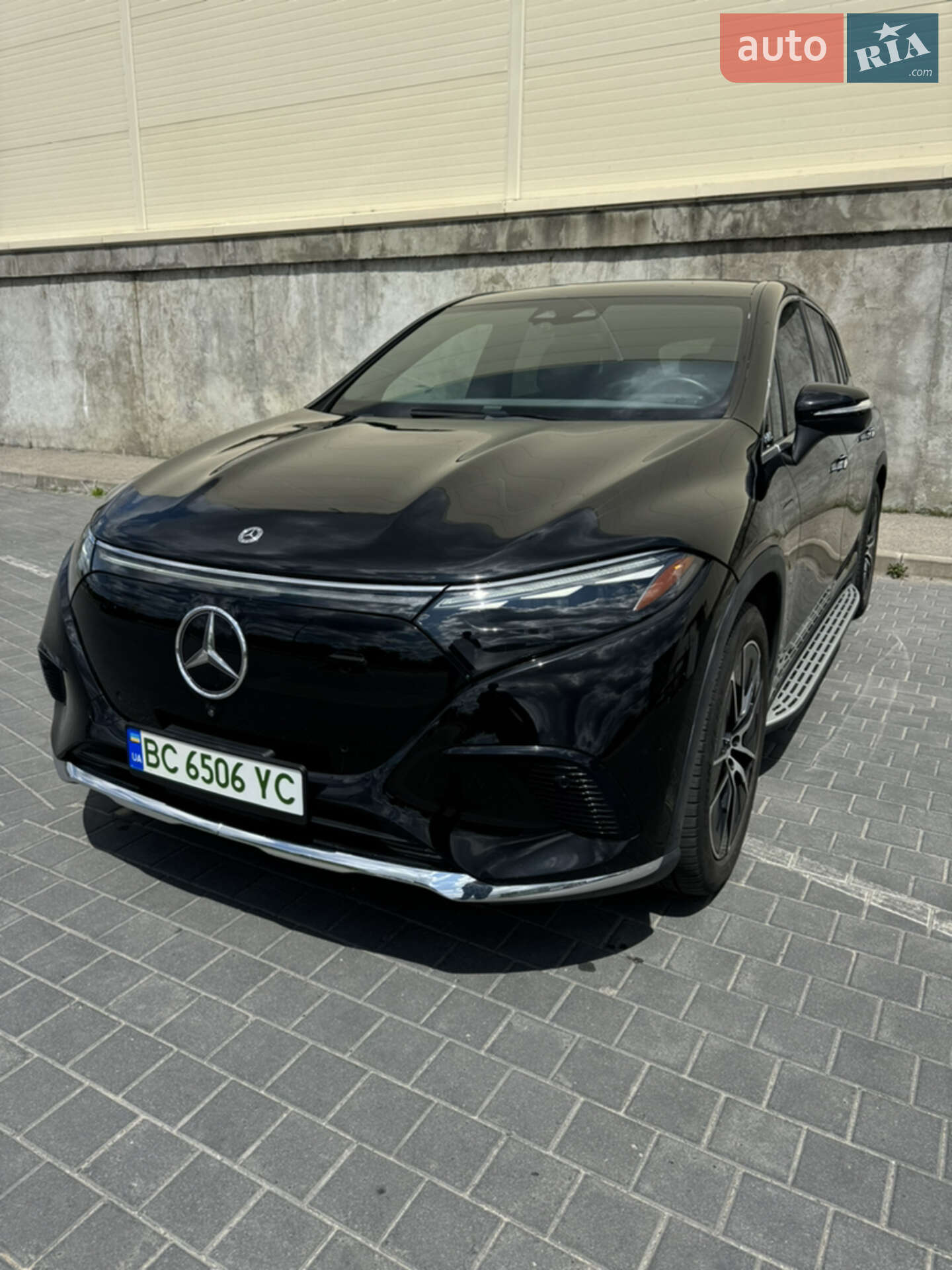 Mercedes-Benz EQS SUV 2022 VIN 4JGDM2DB7PA008593 фото оголошення 2 з 40