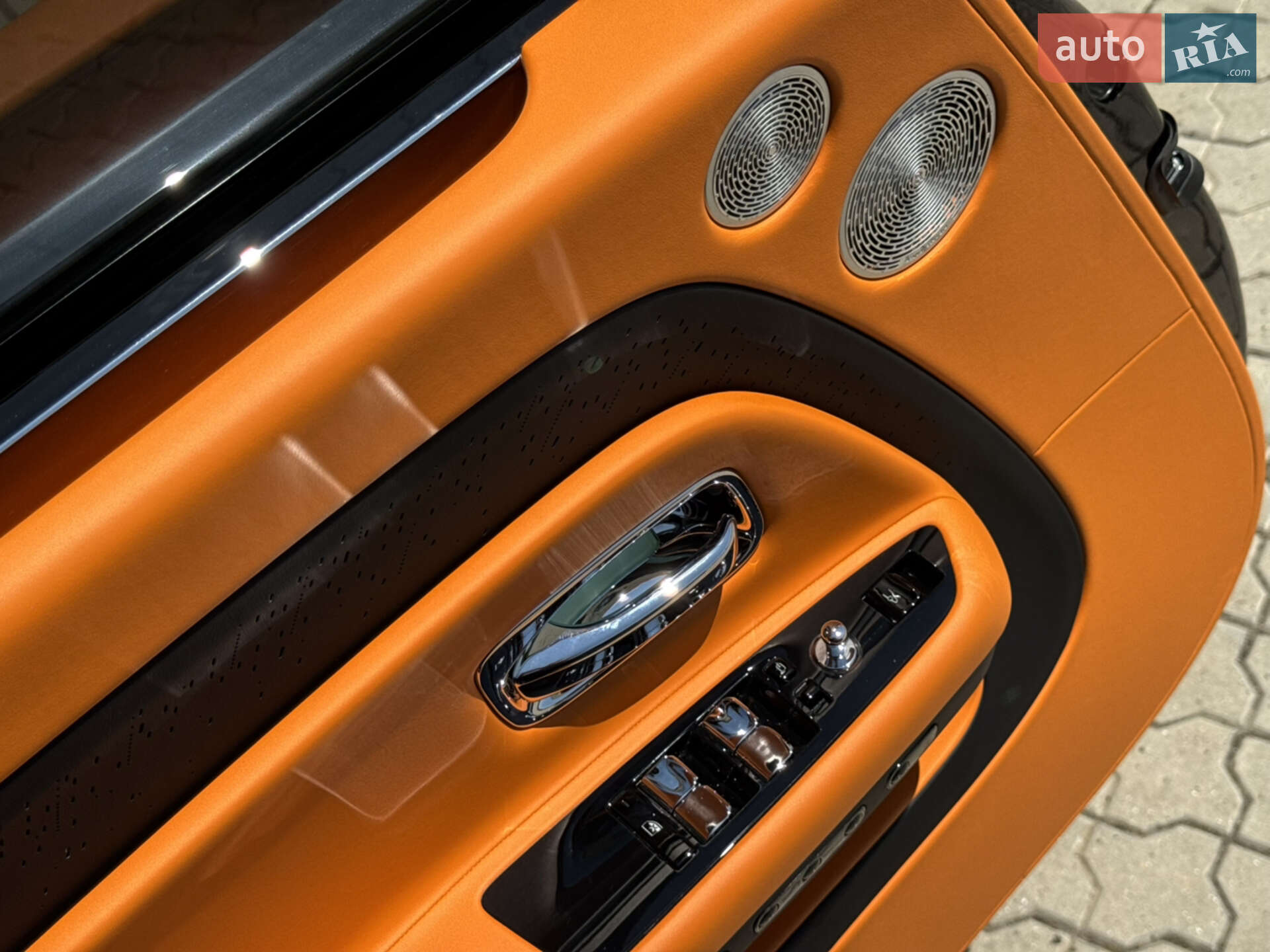 Rolls-Royce Spectre 2024 VIN SCATK2106RU225814 фото оголошення 18 з 19