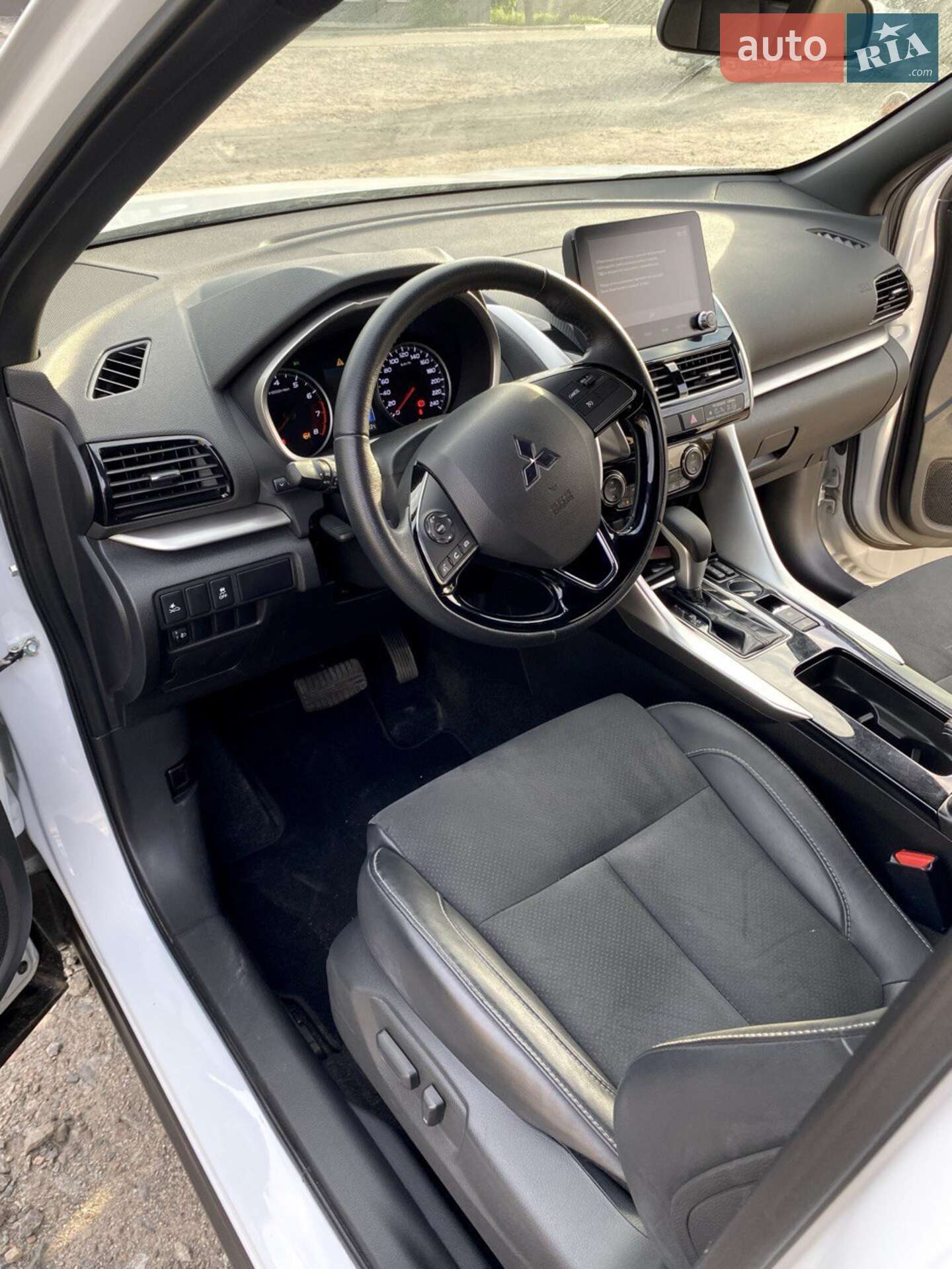 Mitsubishi Eclipse Cross 2021 VIN JMBXTGK2WMZ000990 фото оголошення 7 з 12