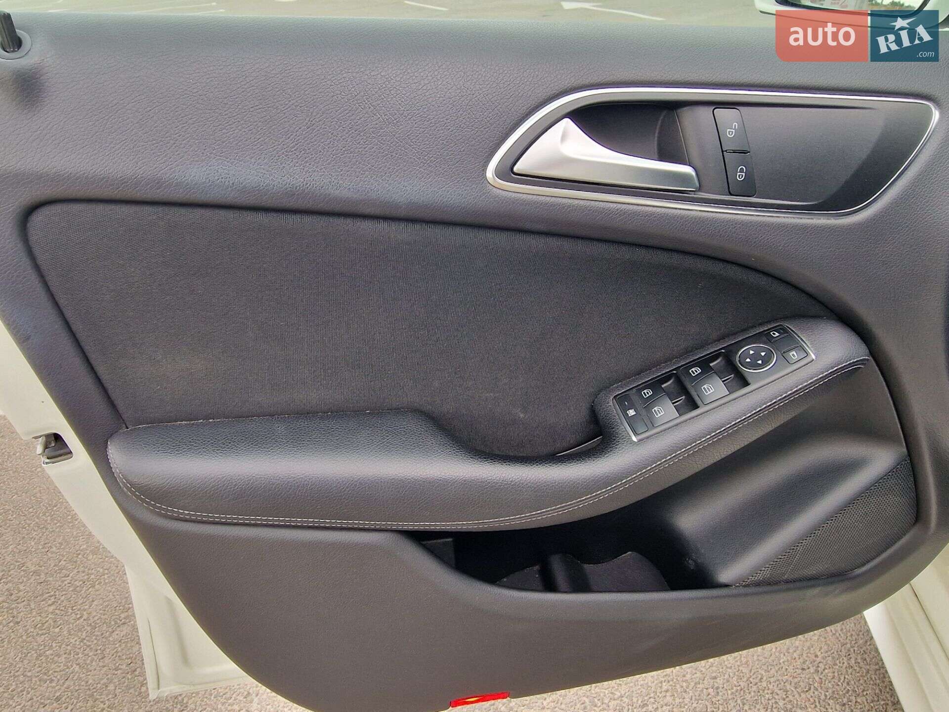 Mercedes-Benz B-Class 2017 VIN WDD2428901J016554 фото оголошення 19 з 21