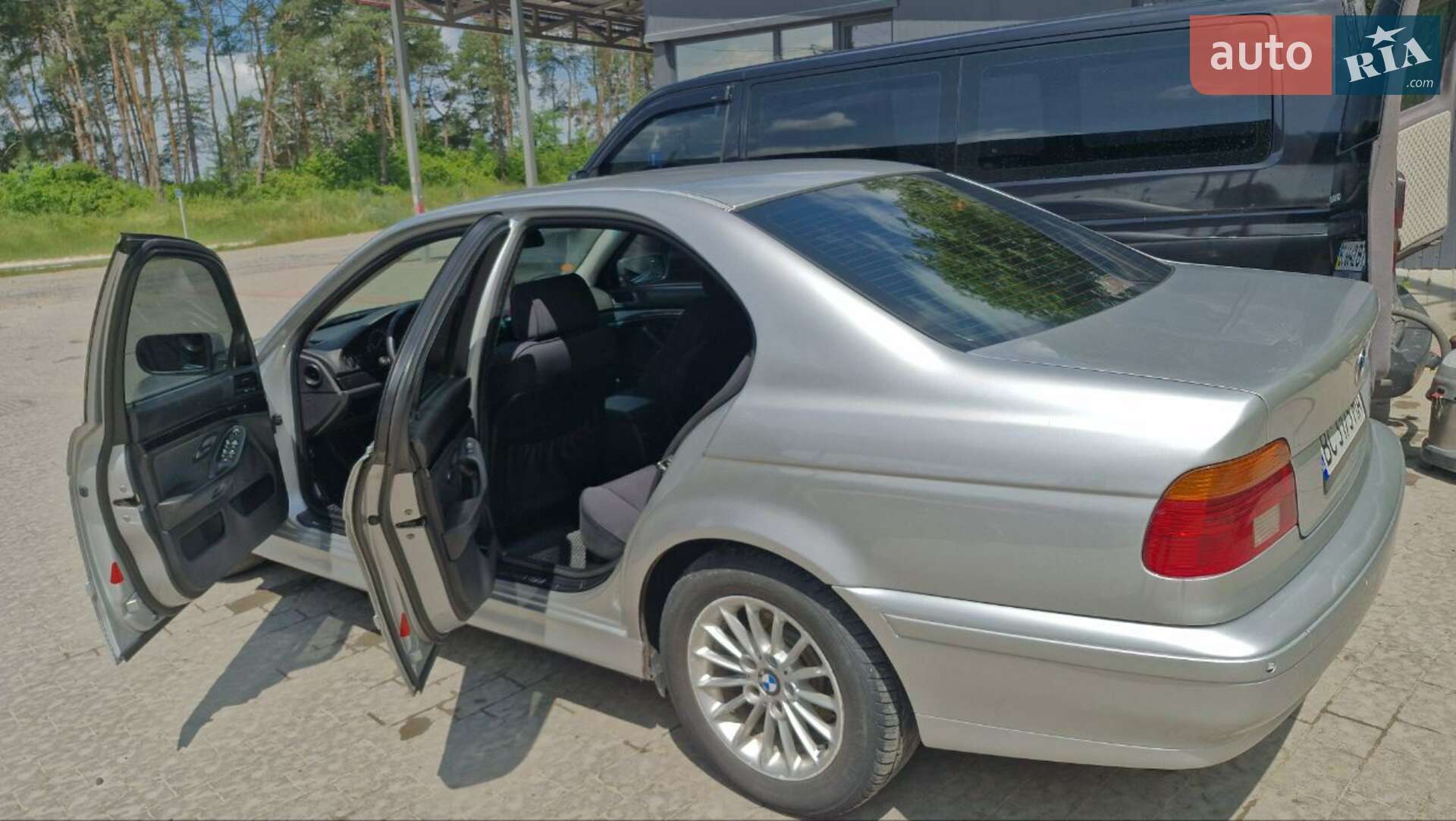 BMW 5 Series 2000 VIN WBADT11070GY47275 фото оголошення 9 з 13