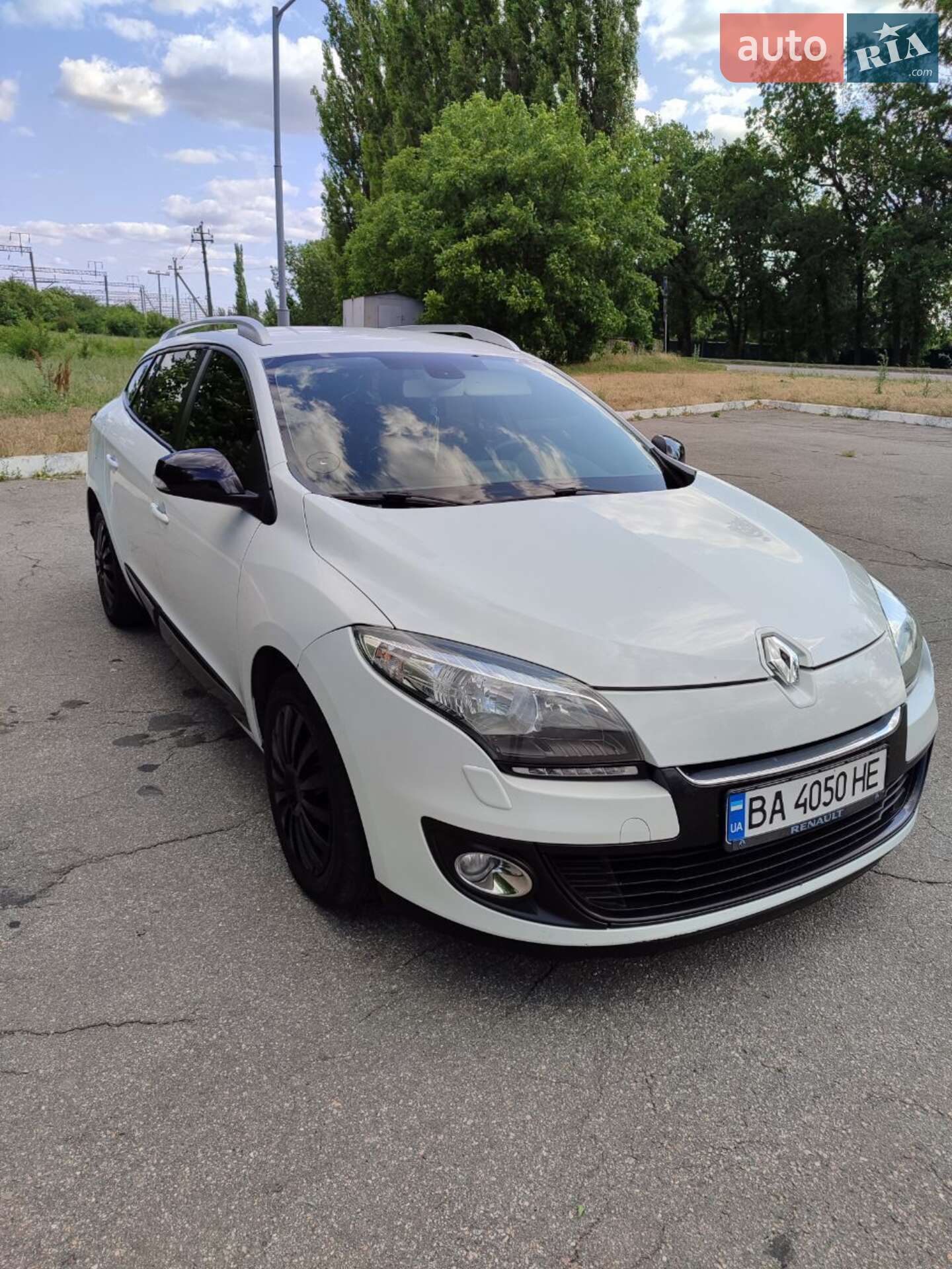 Renault Megane 2013 VIN VF1KZ140649604182 фото оголошення 6 з 25