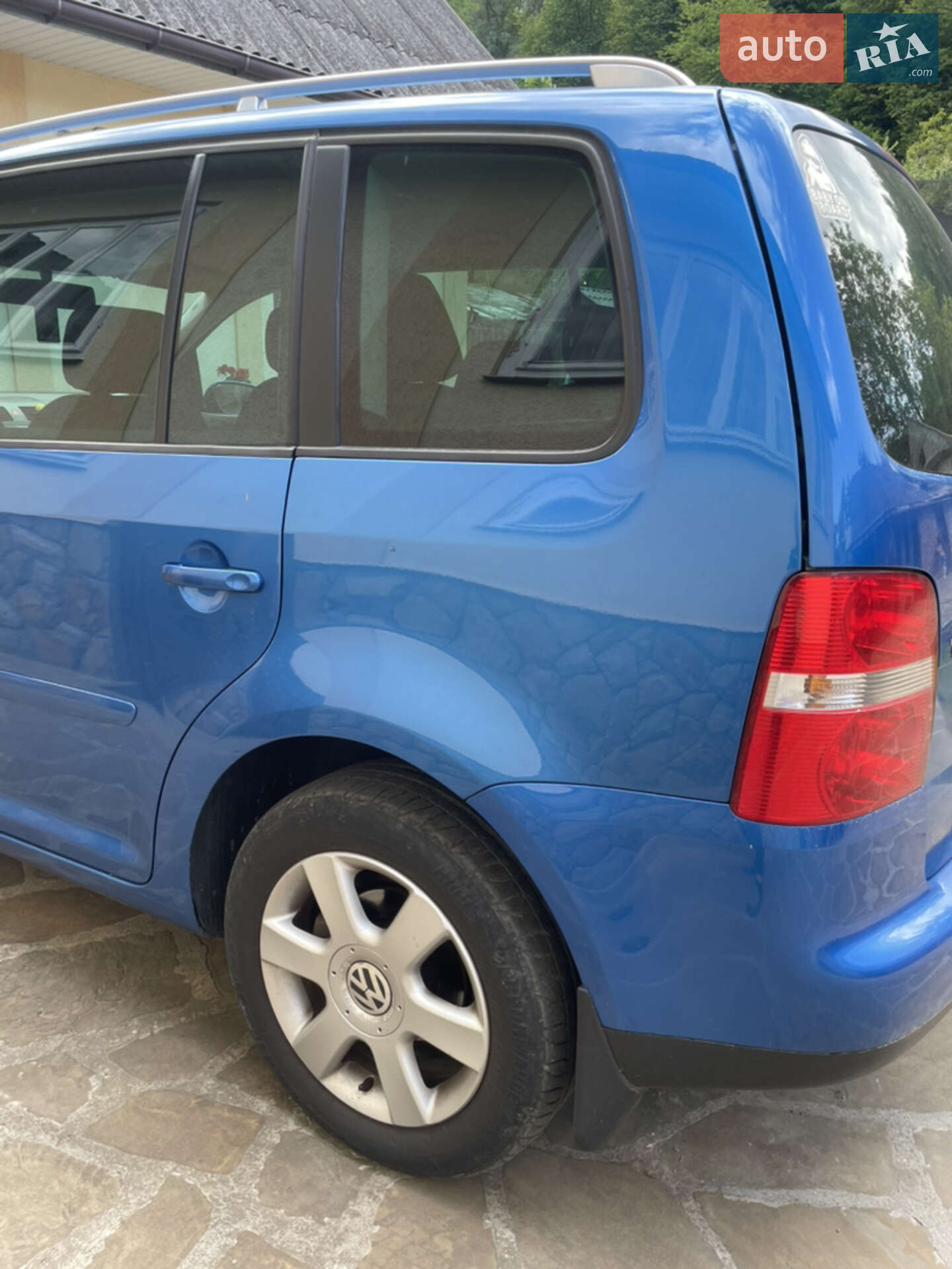 Volkswagen Touran 2004 VIN WVGZZZ1TZ4W133158 фото оголошення 3 з 28