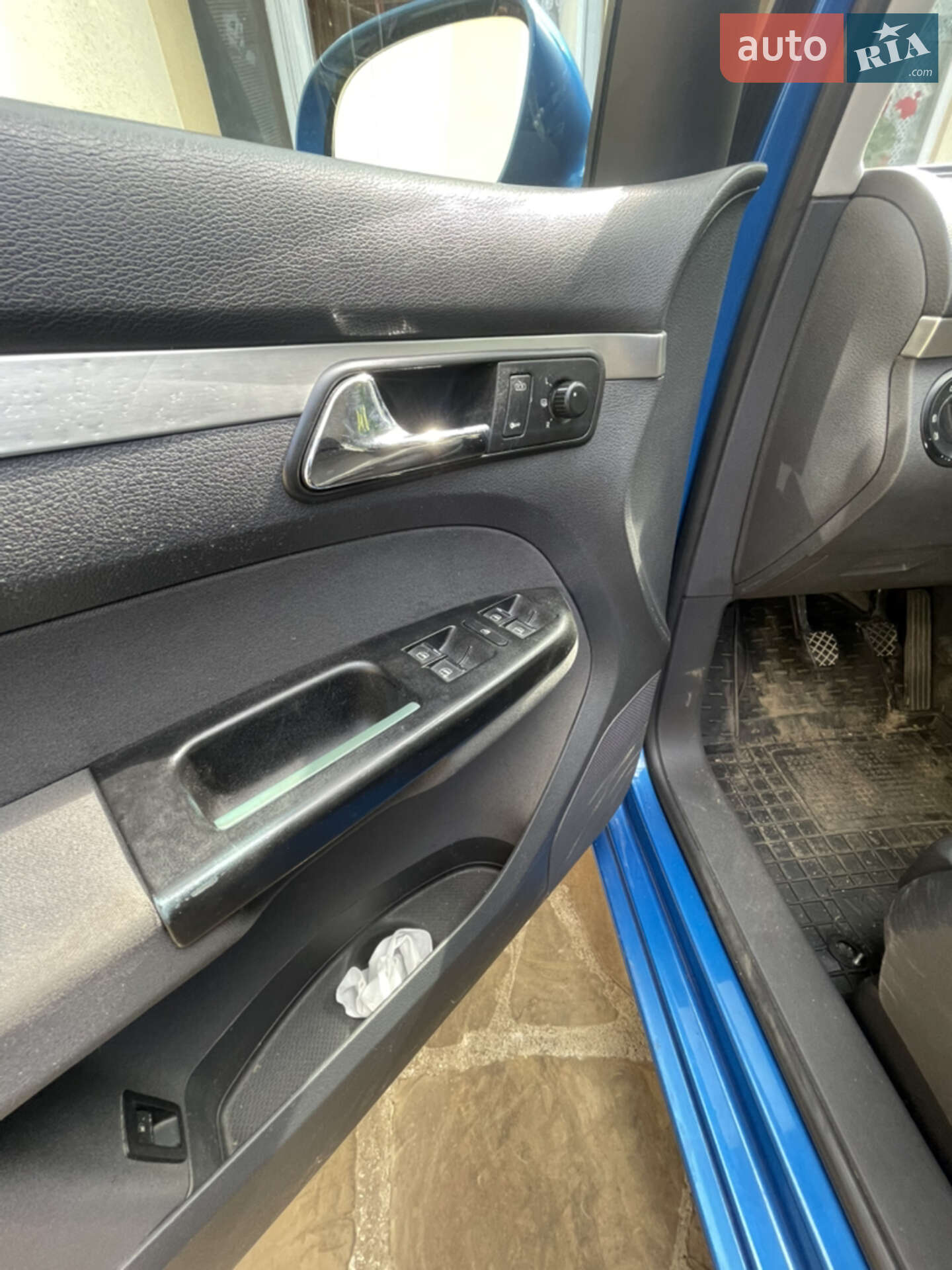 Volkswagen Touran 2004 VIN WVGZZZ1TZ4W133158 фото оголошення 21 з 28