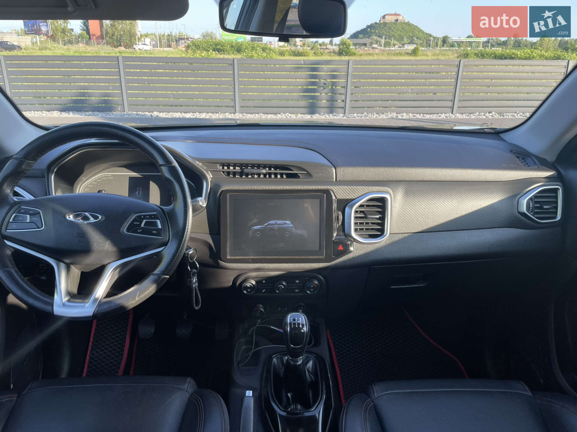 Chery Tiggo 4 2019 VIN LVVDB14BXKD077148 фото оголошення 8 з 17