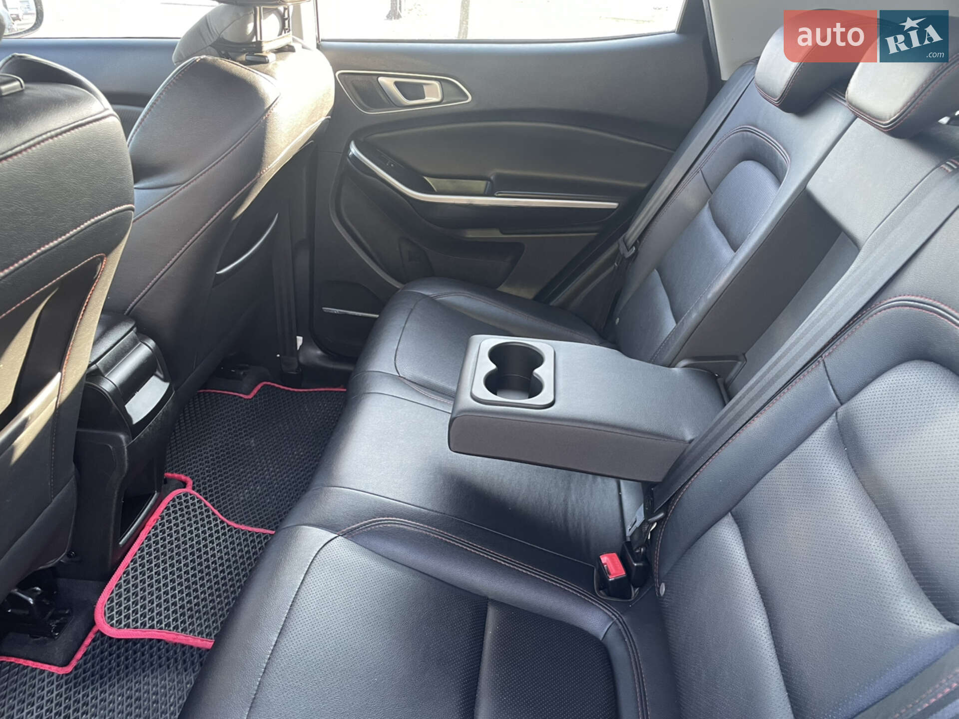 Chery Tiggo 4 2019 VIN LVVDB14BXKD077148 фото оголошення 10 з 17