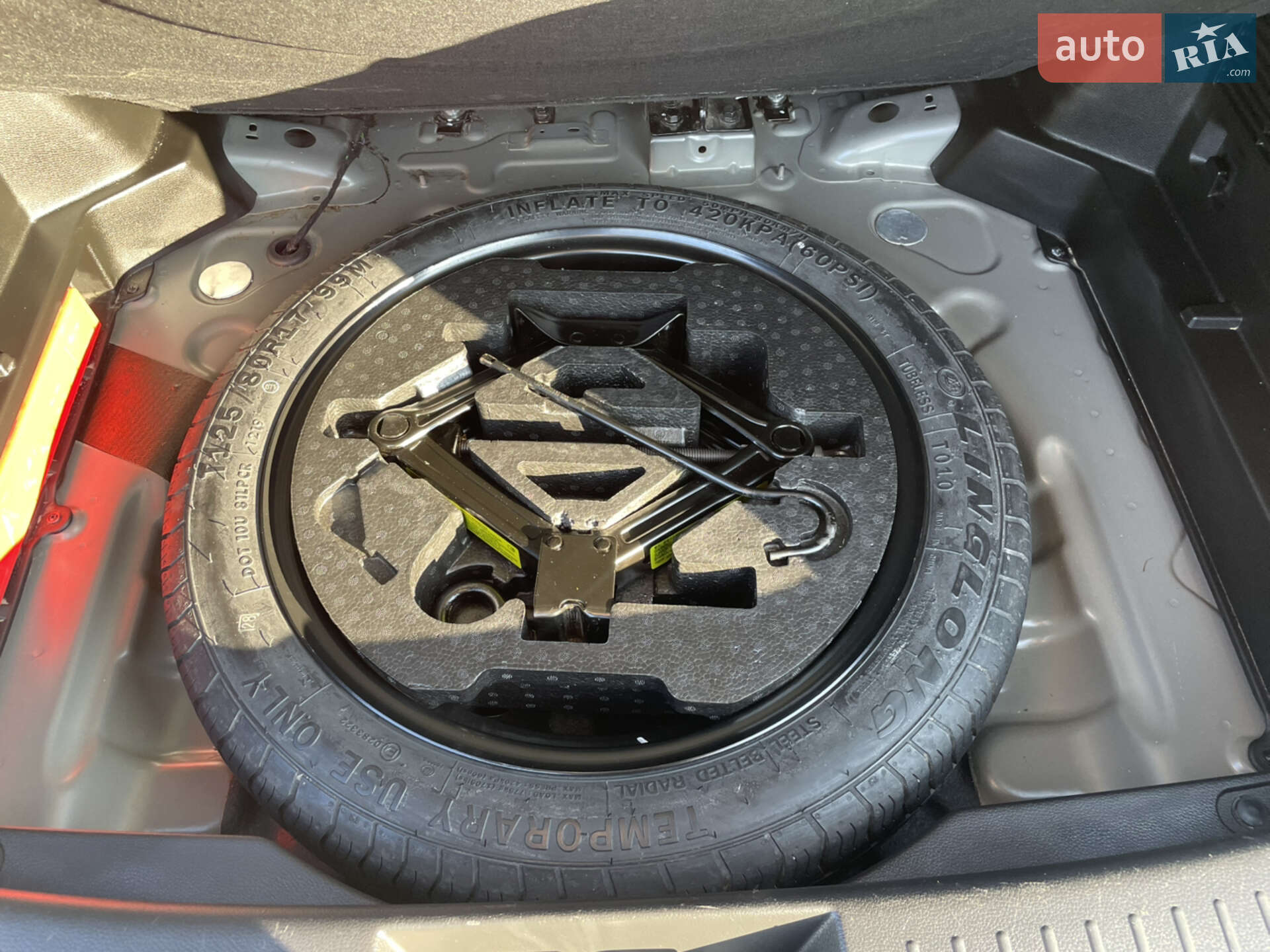 Chery Tiggo 4 2019 VIN LVVDB14BXKD077148 фото оголошення 14 з 17