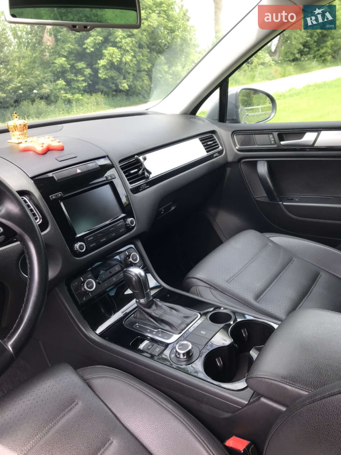 Volkswagen Touareg 2011 VIN WVGEK9BP7CD006126 фото оголошення 12 з 27