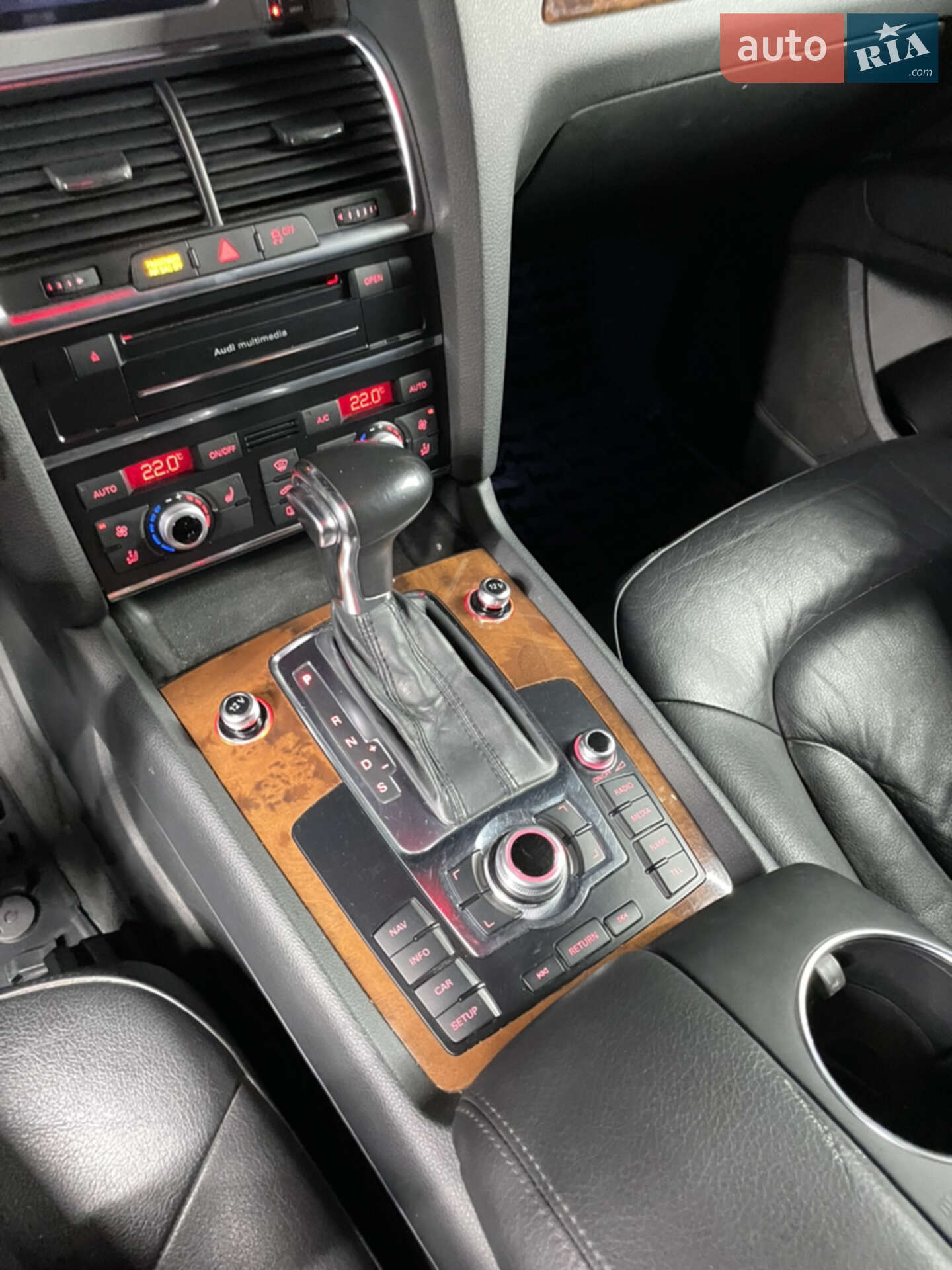 Audi Q7 2014 VIN WA1CGAFE2ED020469 фото оголошення 21 з 47