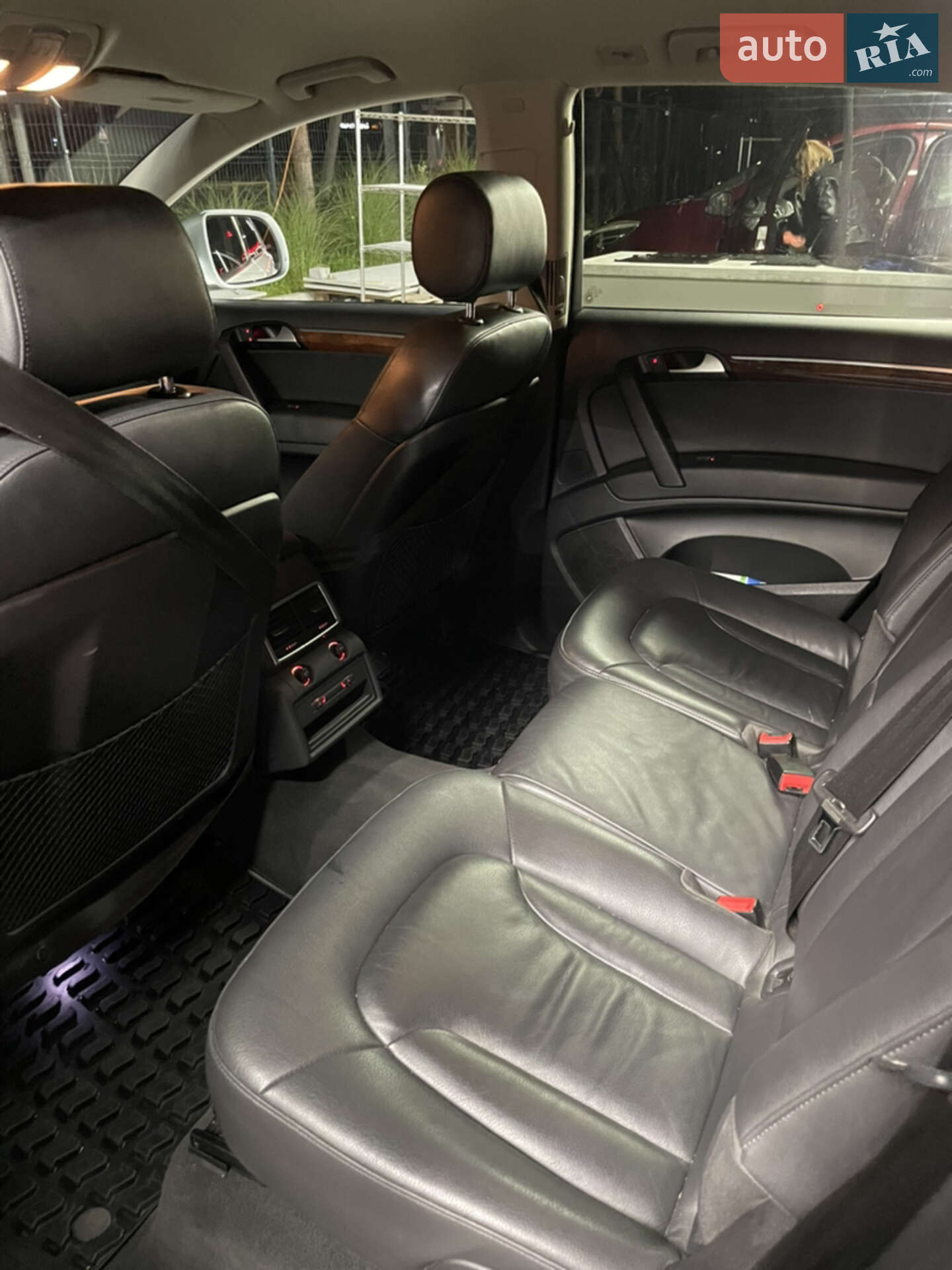 Audi Q7 2014 VIN WA1CGAFE2ED020469 фото оголошення 22 з 47