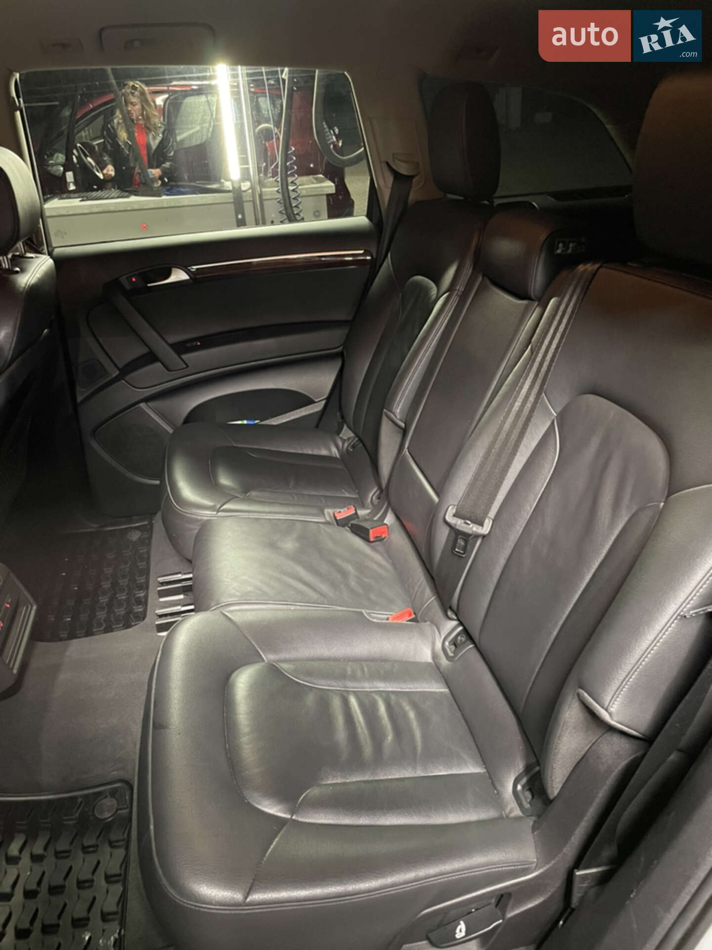 Audi Q7 2014 VIN WA1CGAFE2ED020469 фото оголошення 23 з 47