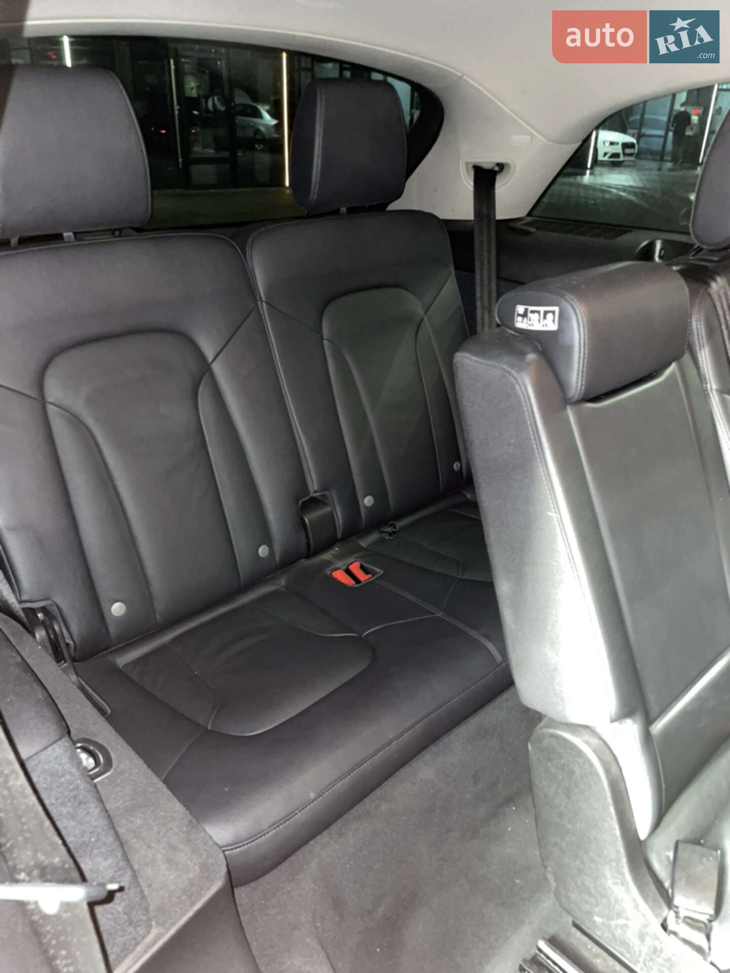 Audi Q7 2014 VIN WA1CGAFE2ED020469 фото оголошення 32 з 47