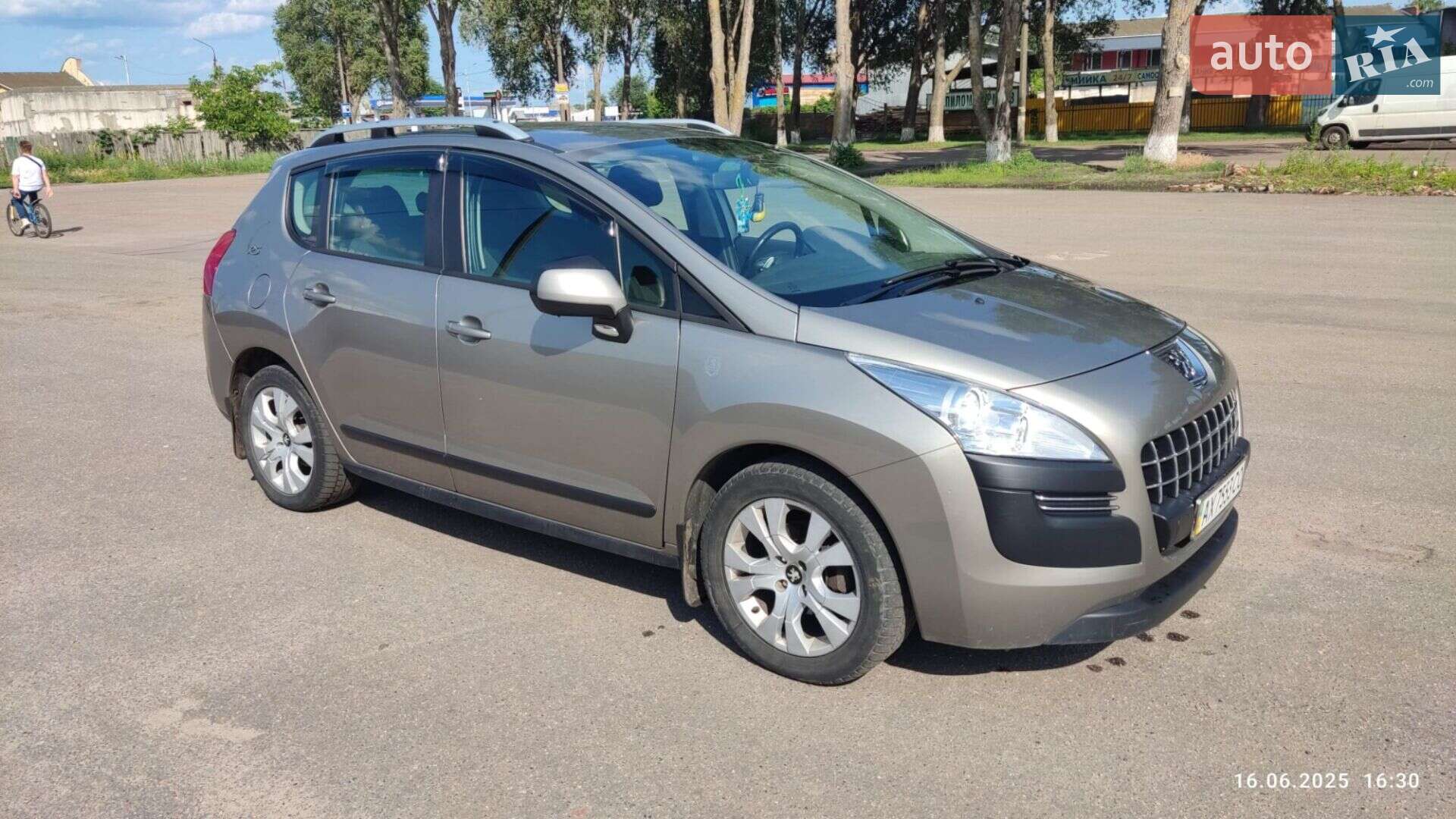 Peugeot 3008 2011 VIN VF30U9HR8BS283226 фото оголошення 10 з 12