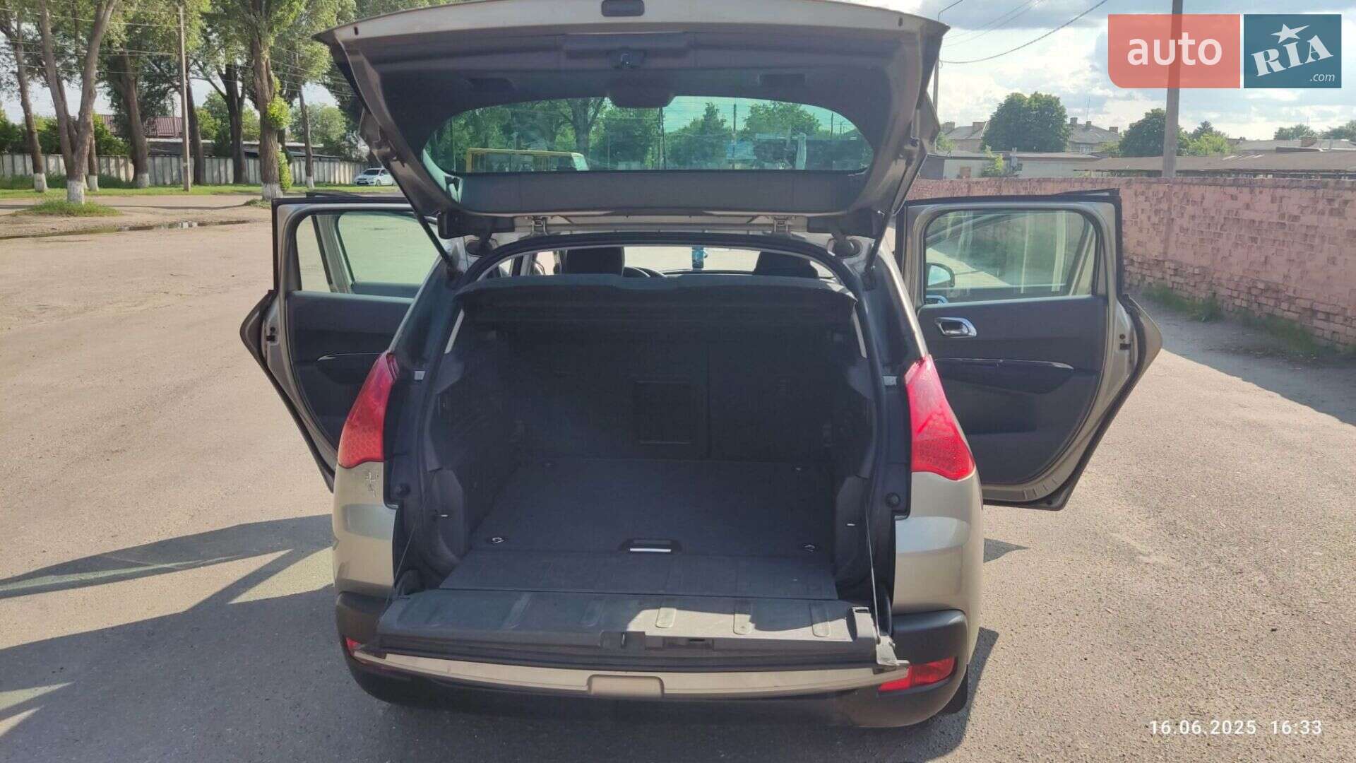 Peugeot 3008 2011 VIN VF30U9HR8BS283226 фото оголошення 12 з 12