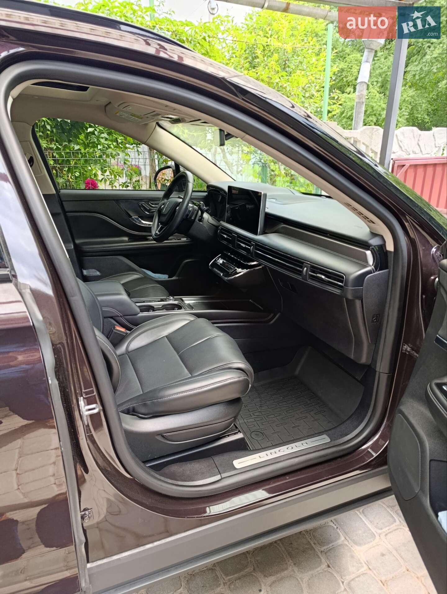 Lincoln Corsair 2023 VIN 5LMCJ2DA1PUL11750 фото оголошення 4 з 14
