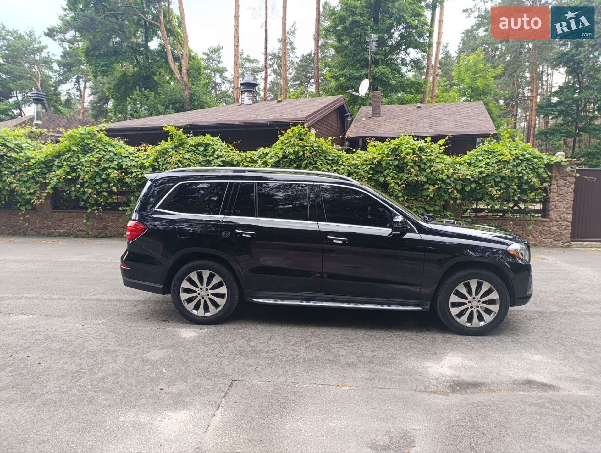 Mercedes-Benz GLS-Class 2016 VIN 4JGDF6EE3HA781136 фото оголошення 9 з 27