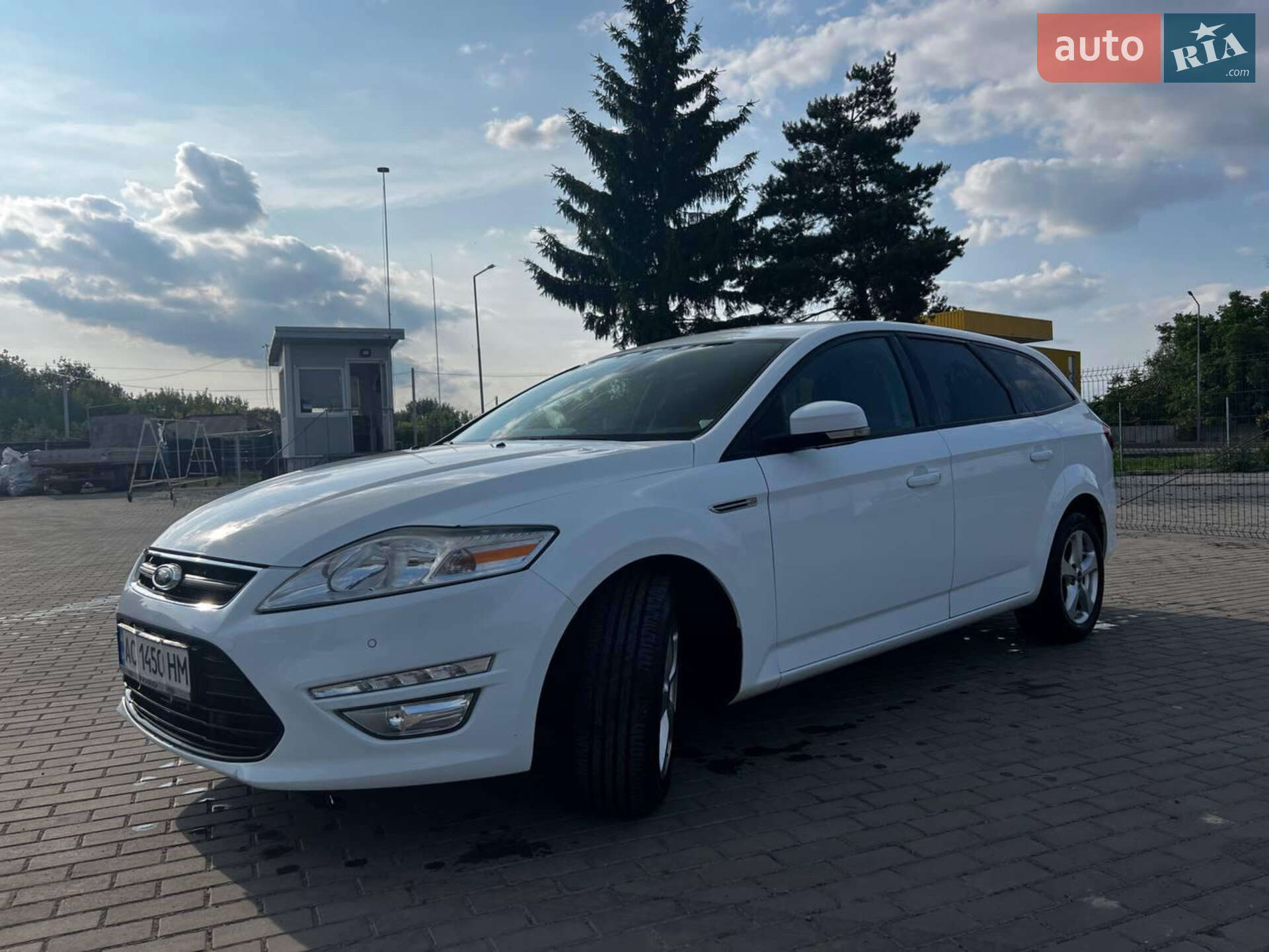 Ford Mondeo 2012 VIN WF0GXXGBBGCK30332 фото оголошення 2 з 14