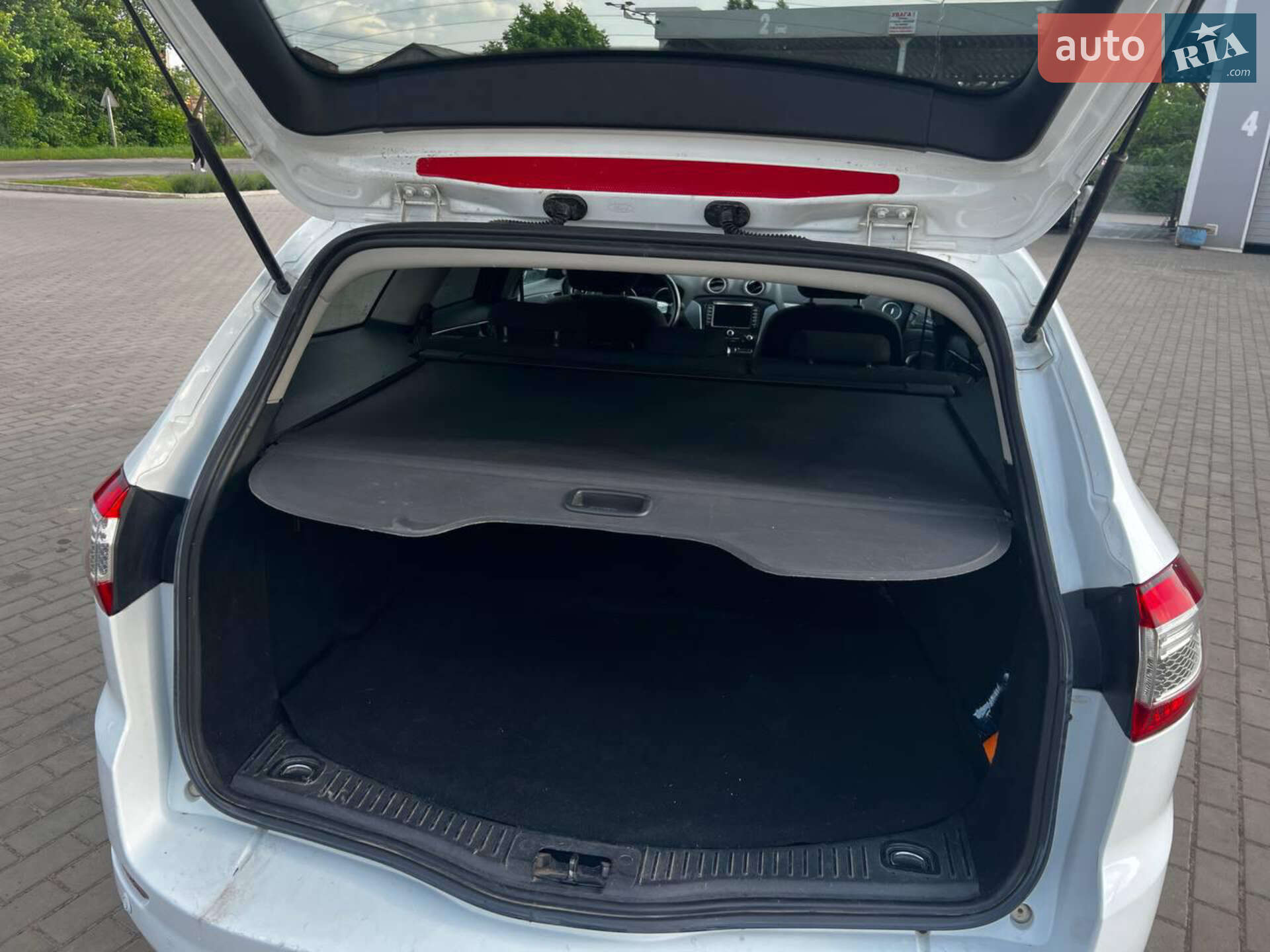 Ford Mondeo 2012 VIN WF0GXXGBBGCK30332 фото оголошення 13 з 14