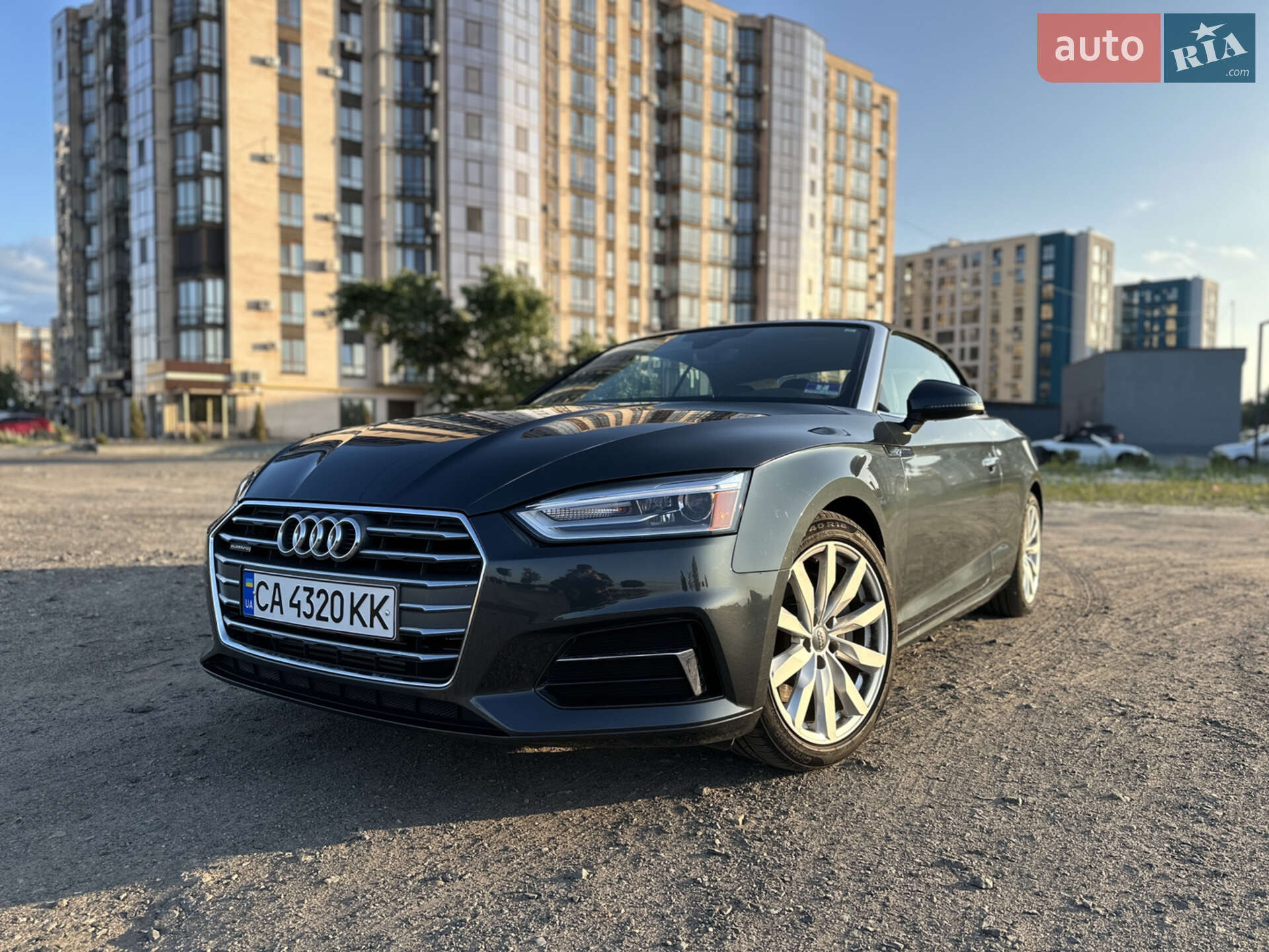 Audi A5 2018 VIN WAUWNGF5XJN004310 фото оголошення 3 з 12