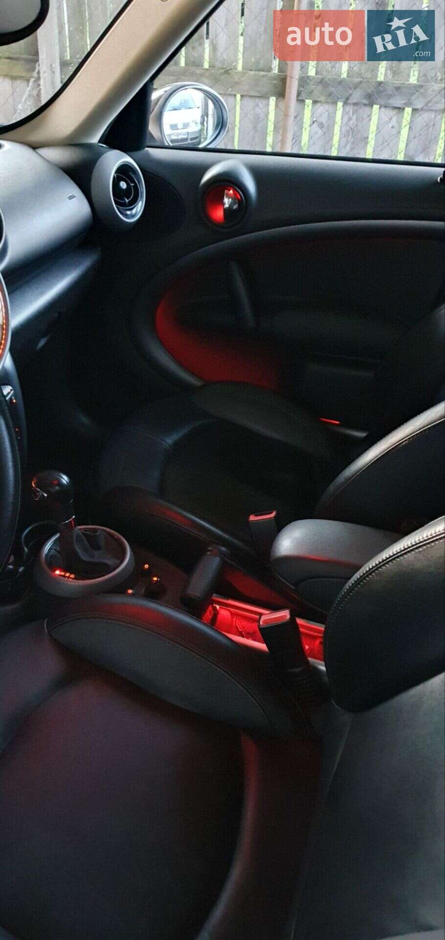 MINI Countryman 2011 VIN WMWZC51020WK67242 фото оголошення 7 з 36