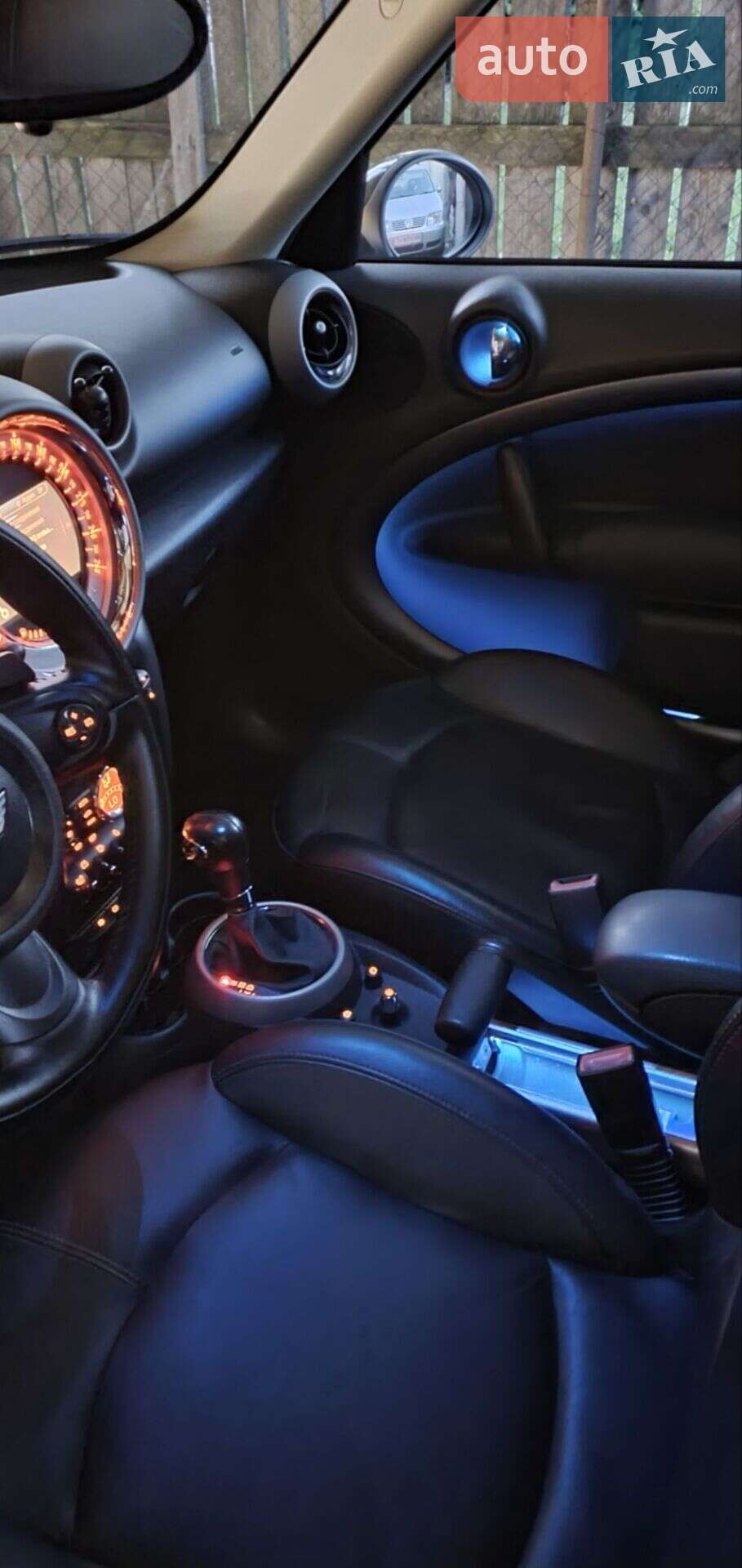MINI Countryman 2011 VIN WMWZC51020WK67242 фото оголошення 12 з 36