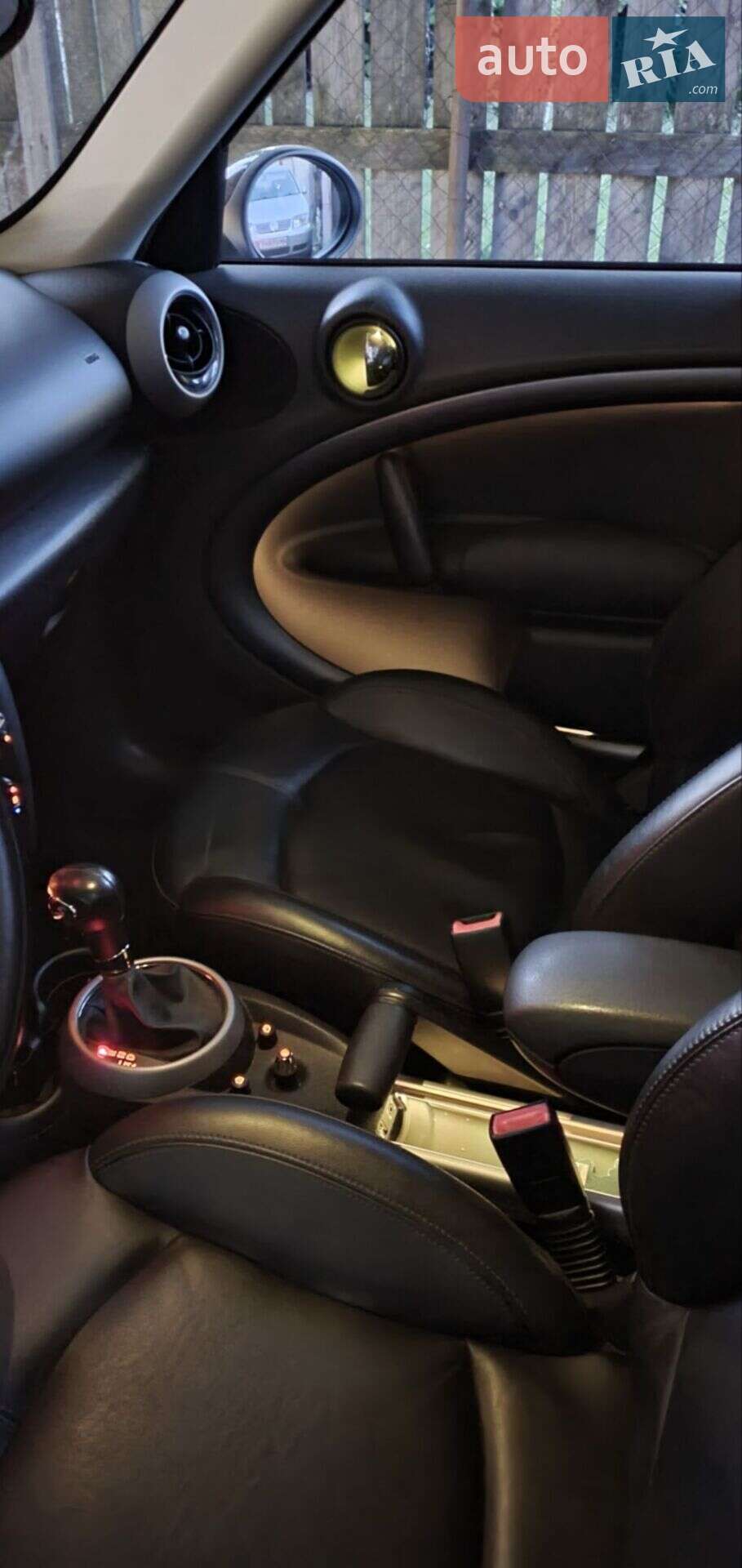 MINI Countryman 2011 VIN WMWZC51020WK67242 фото оголошення 14 з 36