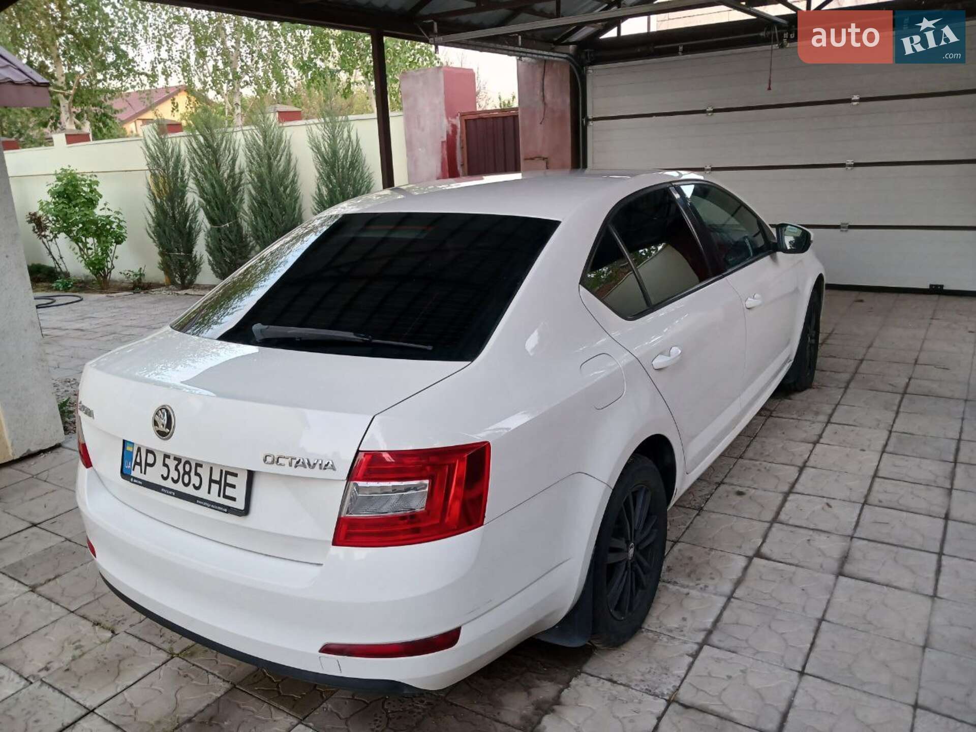 Skoda Octavia 2015 VIN TMBAB2NE4FB006301 фото оголошення 2 з 4