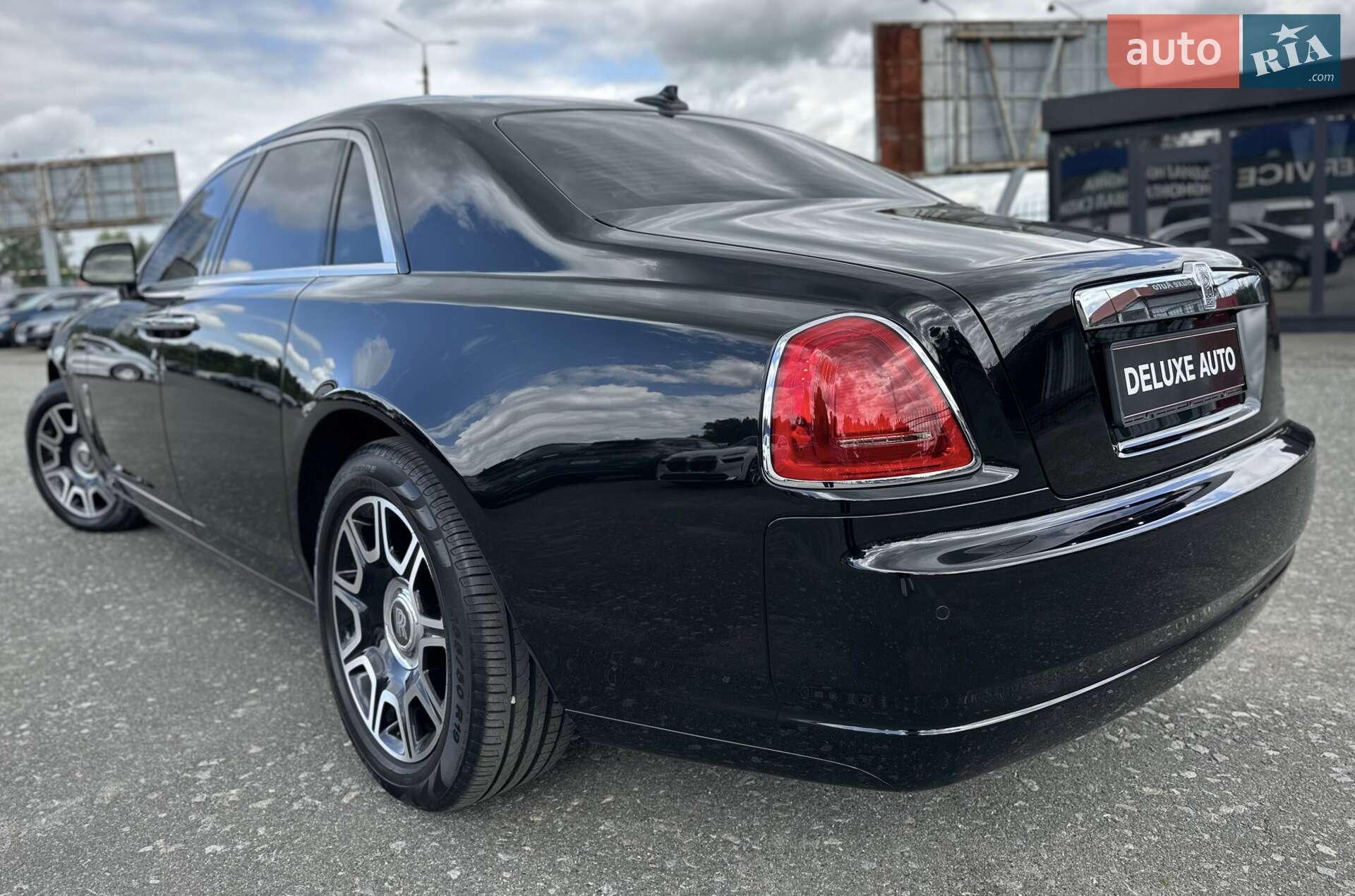 Rolls-Royce Ghost 2013 VIN SCA664S57EUX52505 фото оголошення 7 з 97