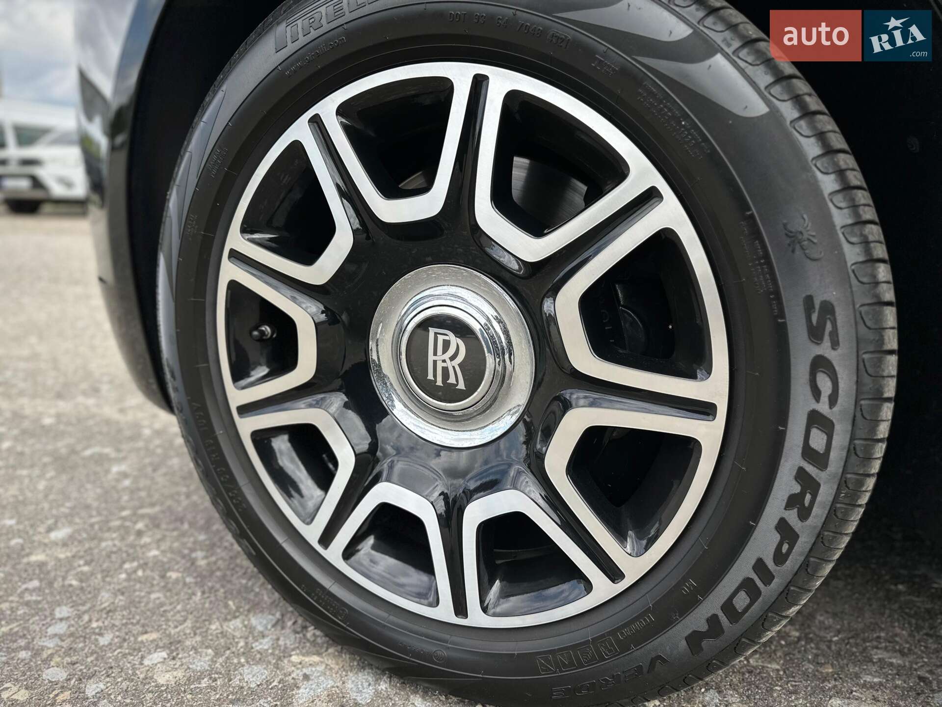 Rolls-Royce Ghost 2013 VIN SCA664S57EUX52505 фото оголошення 28 з 97