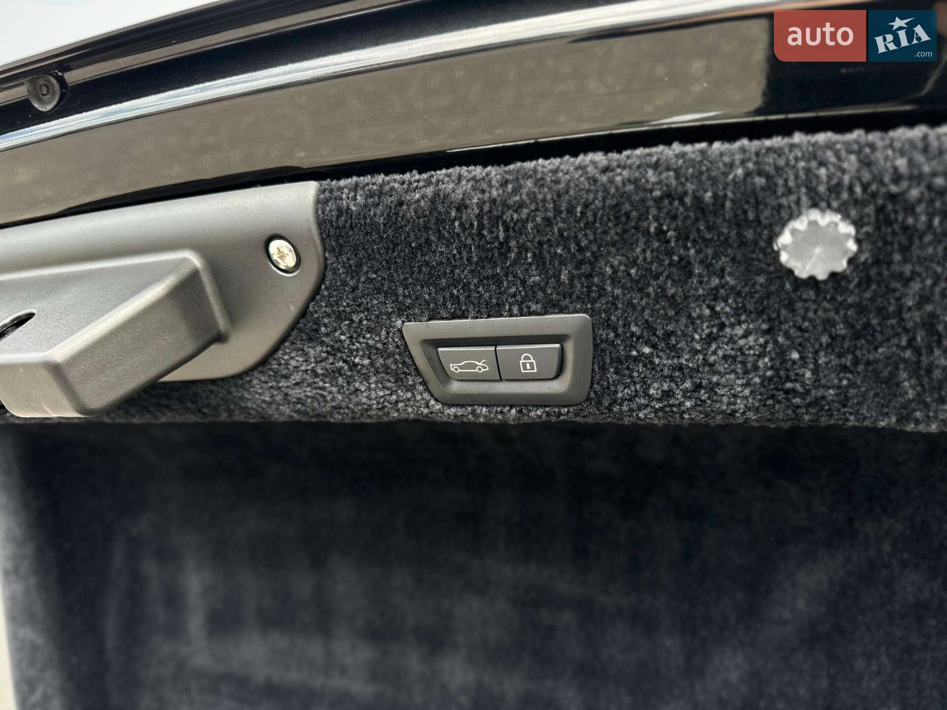 Rolls-Royce Ghost 2013 VIN SCA664S57EUX52505 фото оголошення 43 з 97