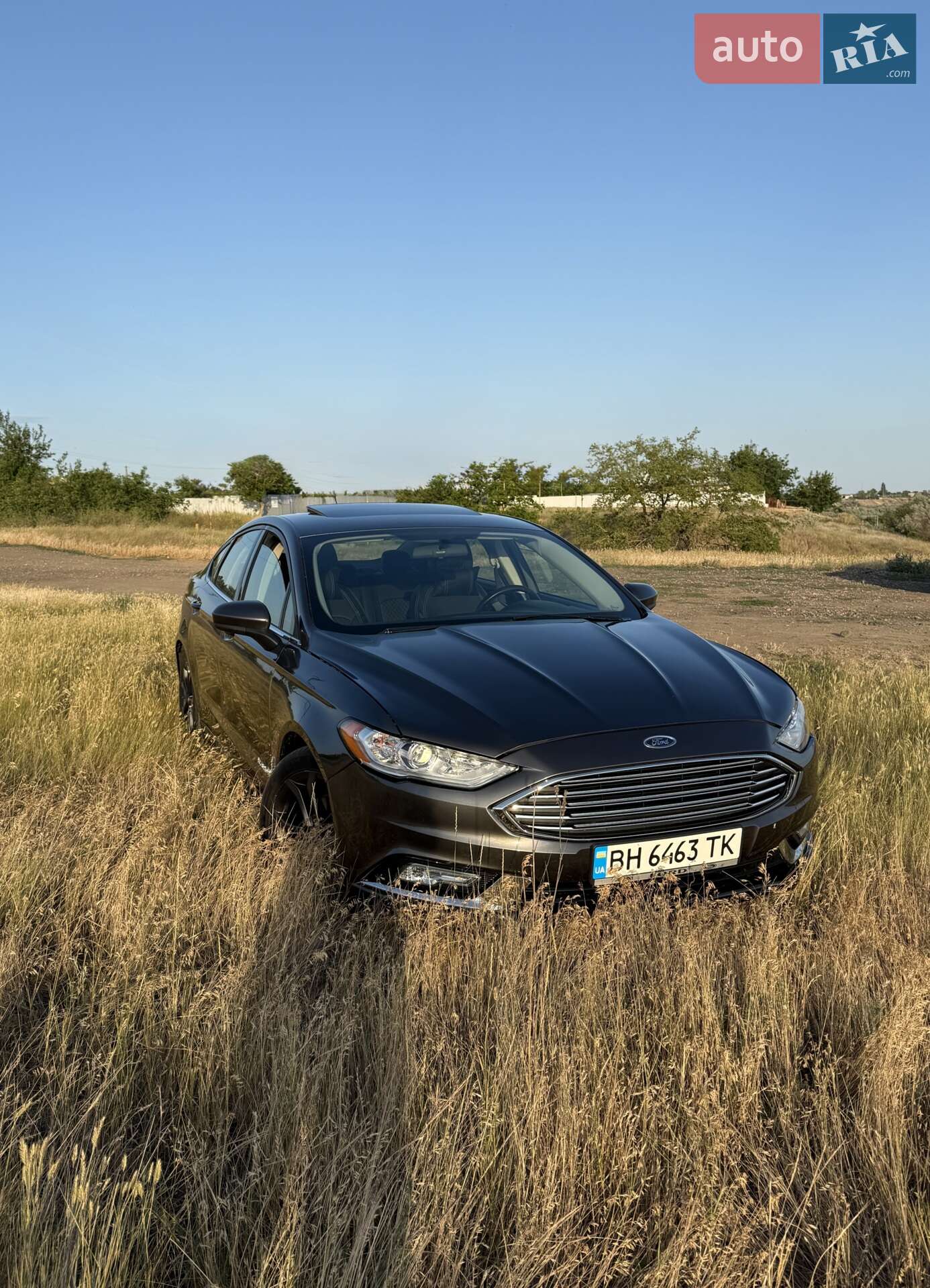 Ford Fusion 2018 VIN 3FA6P0LU9JR170370 фото оголошення 6 з 27