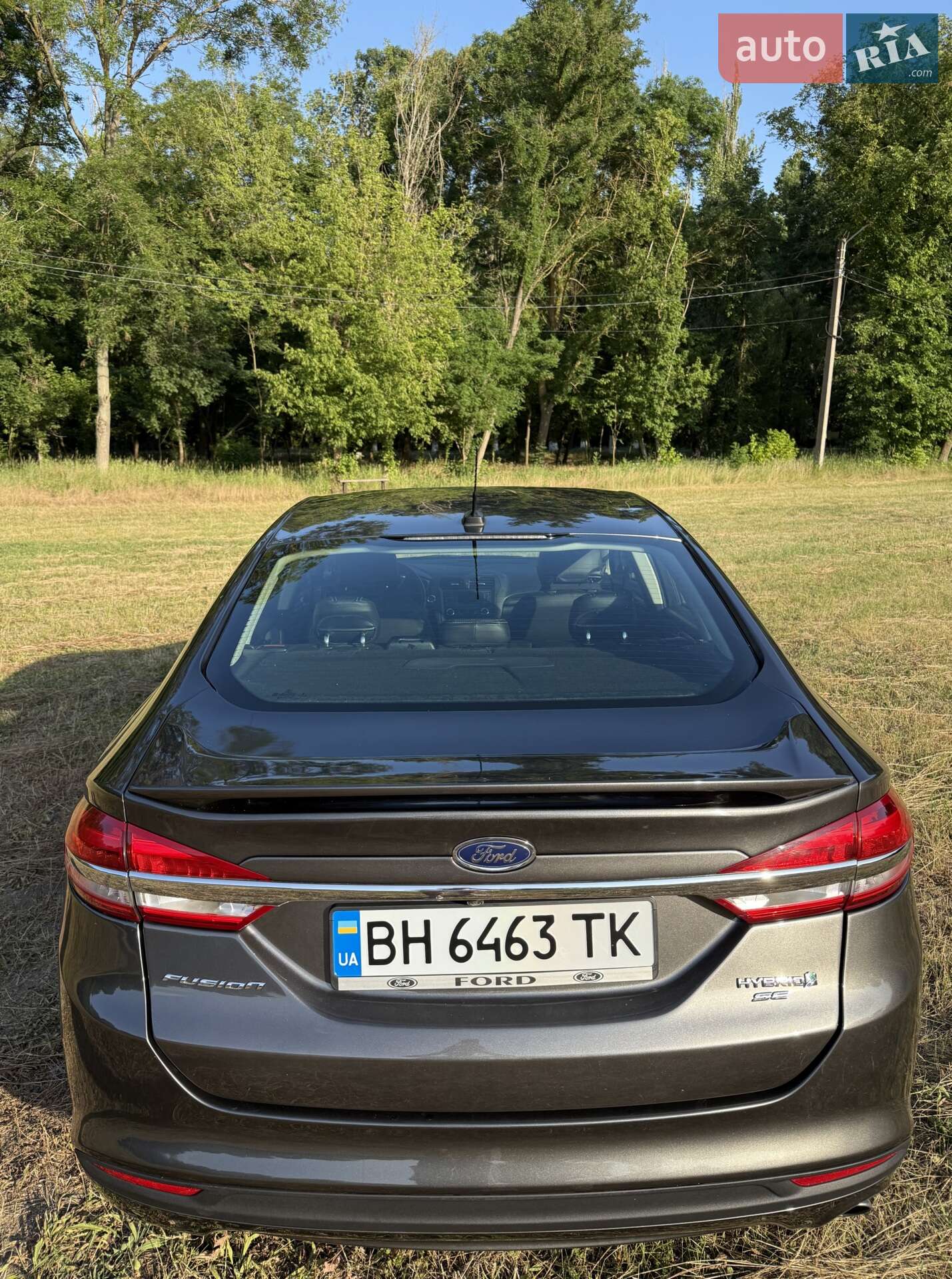 Ford Fusion 2018 VIN 3FA6P0LU9JR170370 фото оголошення 12 з 27
