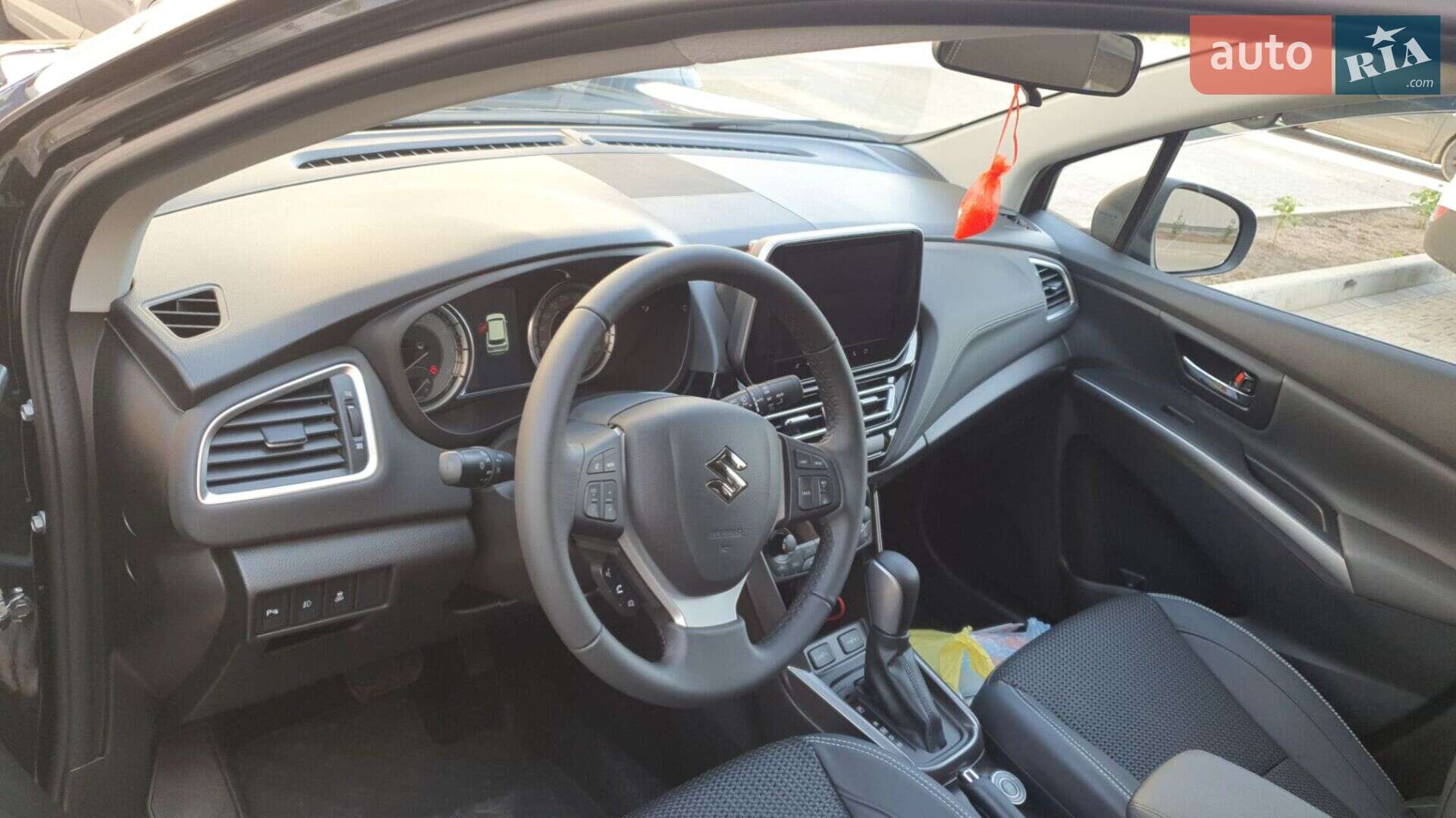 Suzuki SX4 2023 VIN TSMJYBA2S00A91831 фото оголошення 37 з 43