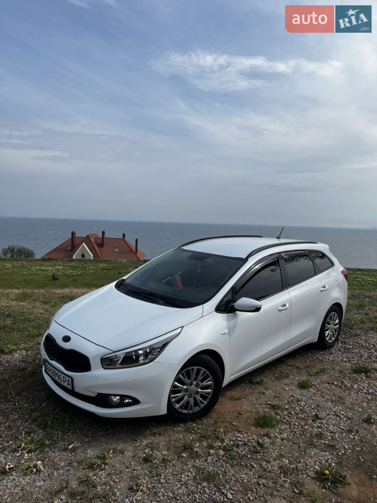 Kia Ceed 2013 VIN U5YHM816ADL039282 фото оголошення 2 з 16