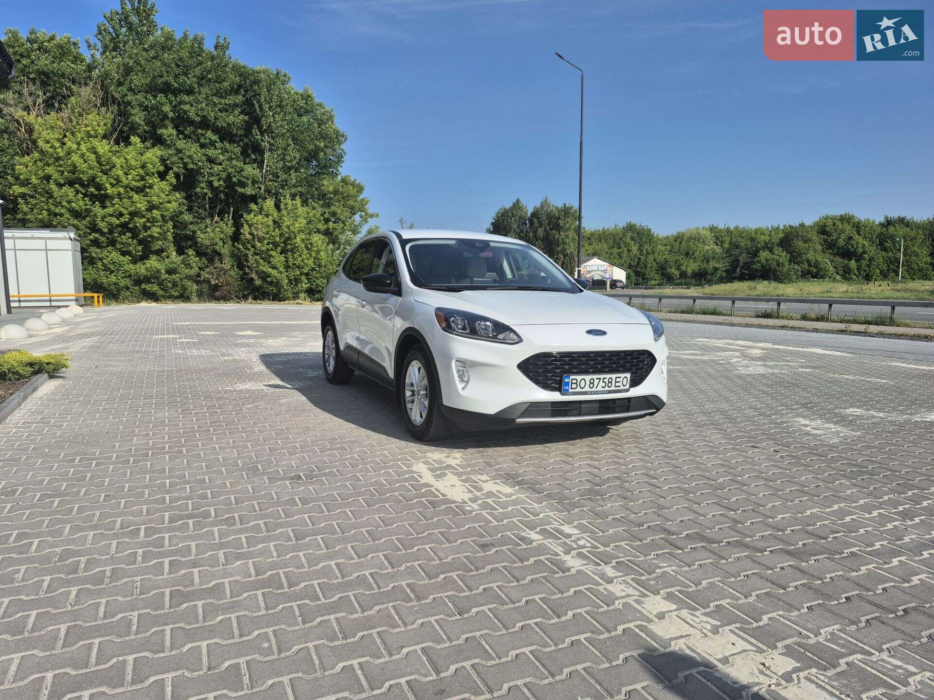 Ford Escape 2022 VIN 1FMCU0BZ5NUA27882 фото оголошення 5 з 20