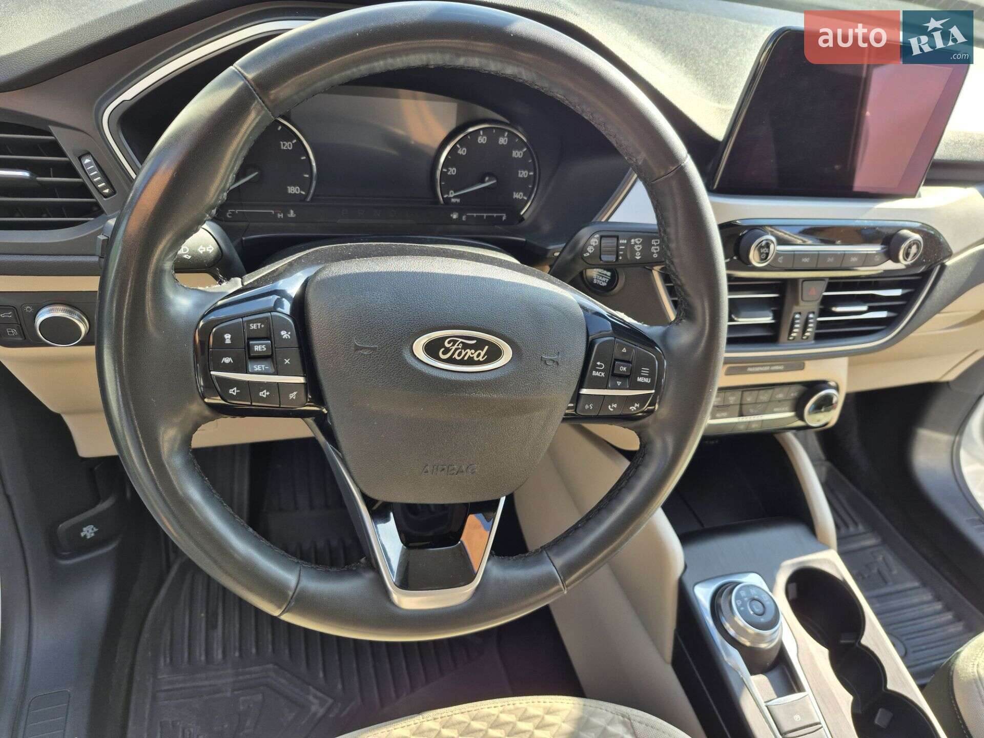 Ford Escape 2022 VIN 1FMCU0BZ5NUA27882 фото оголошення 17 з 20