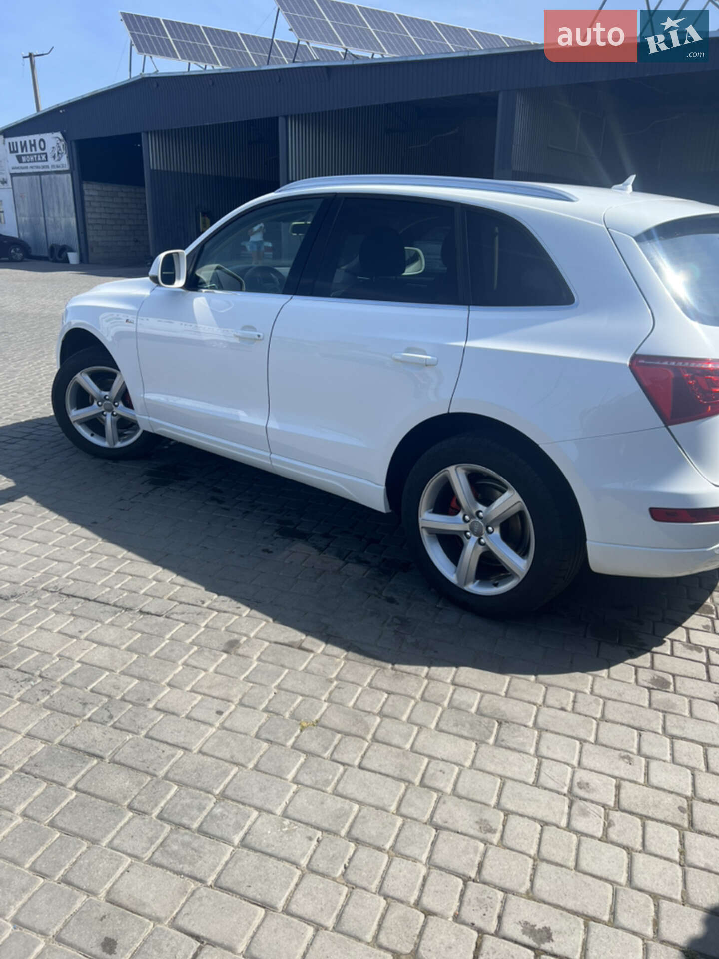 Audi Q5 2009 VIN WAUZZZ8R3AA023690 фото оголошення 8 з 28