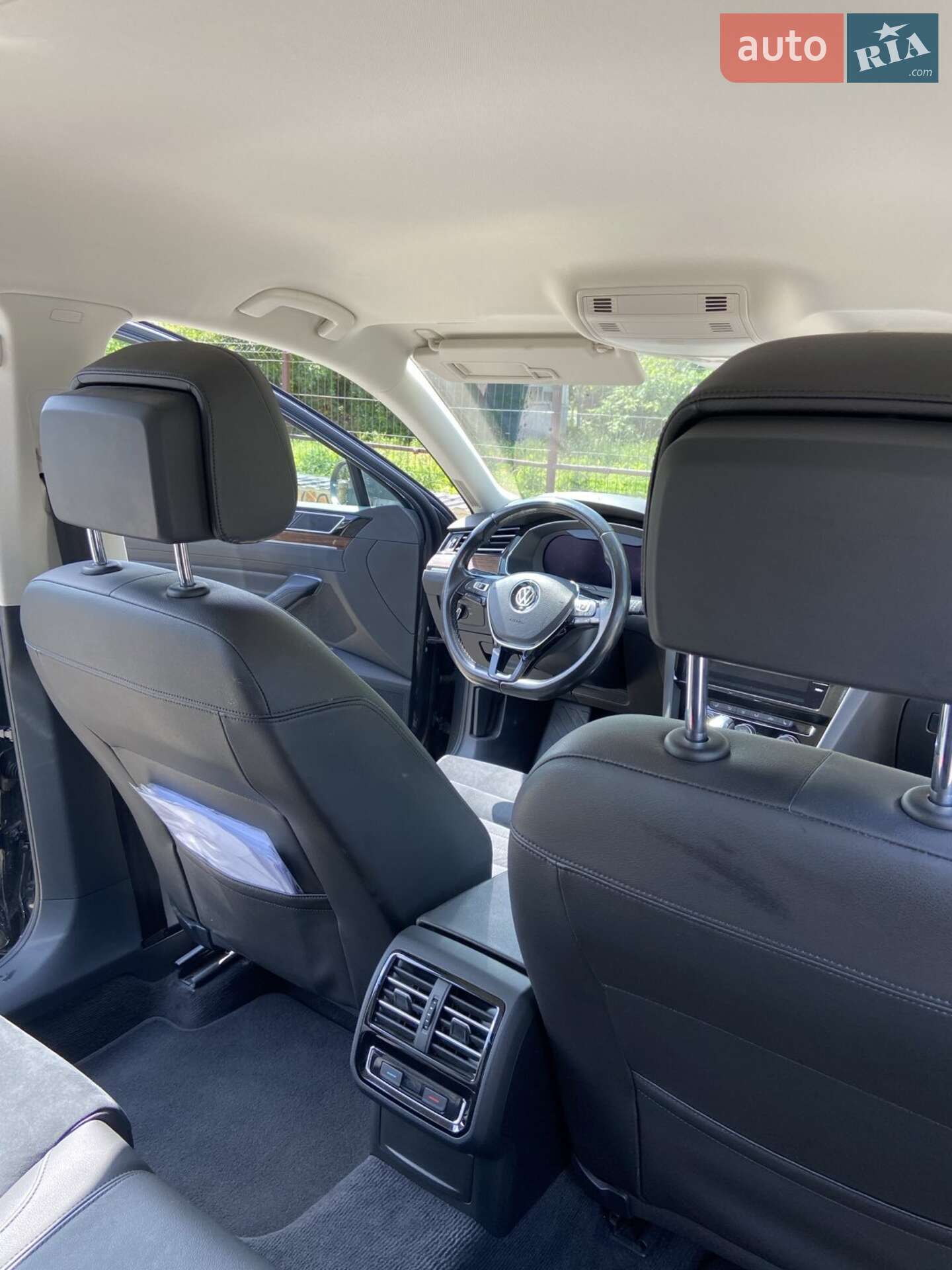 Volkswagen Passat 2017 VIN WVWZZZ3CZJP009045 фото оголошення 27 з 29