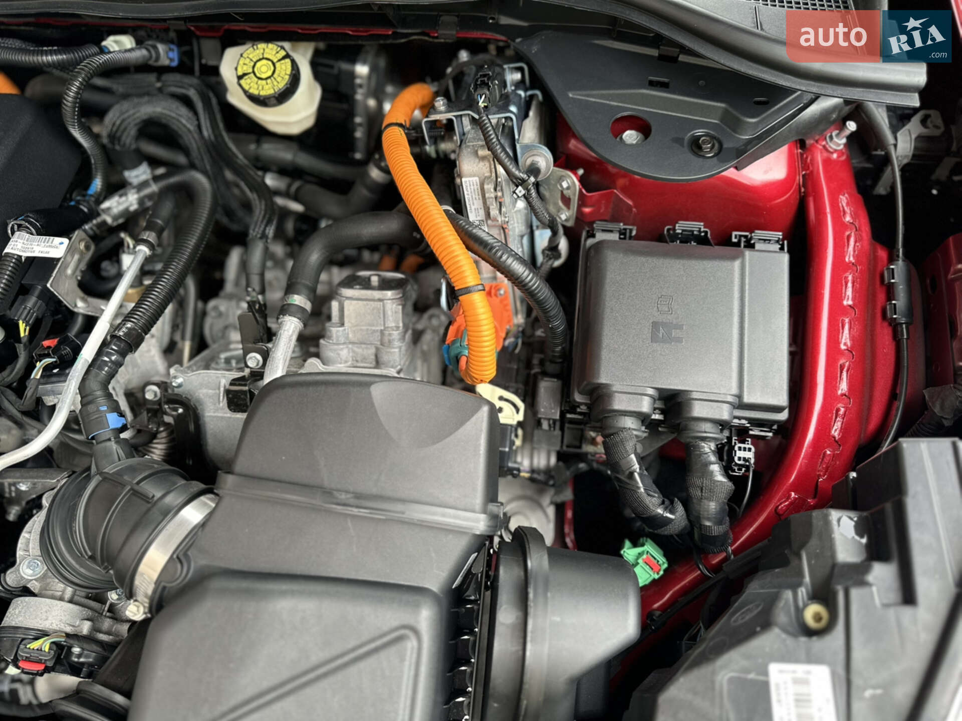 Ford Escape 2019 VIN 1FMCU0DZ5LUA39590 фото оголошення 56 з 61